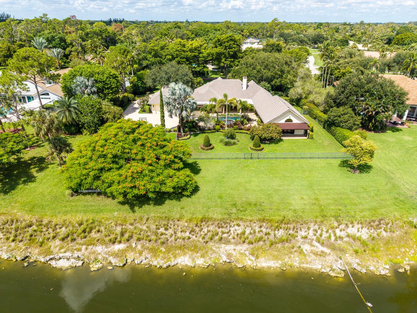 5591 W Leitner, Coral Springs FL 33067