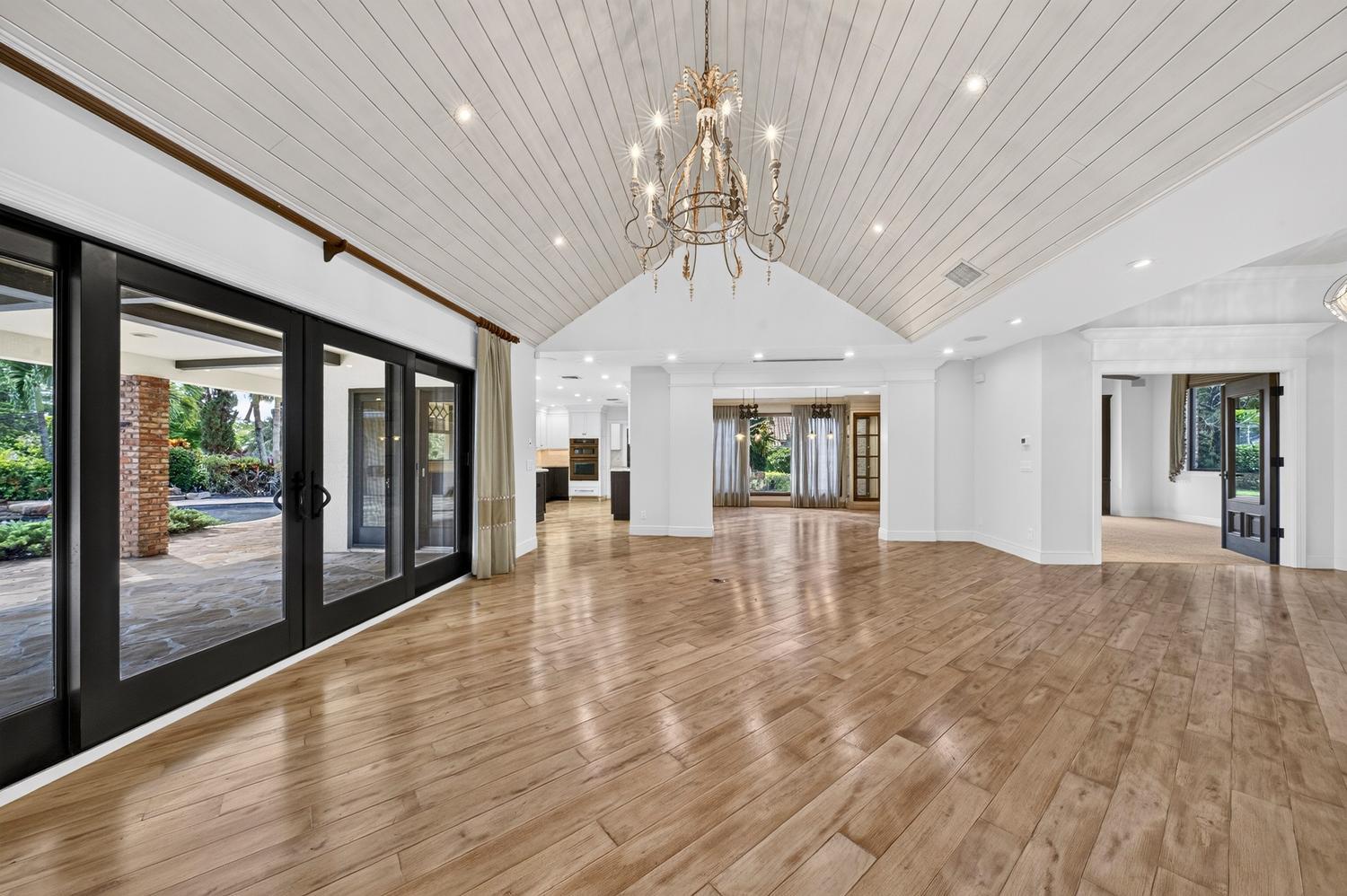 5591 W Leitner, Coral Springs FL 33067