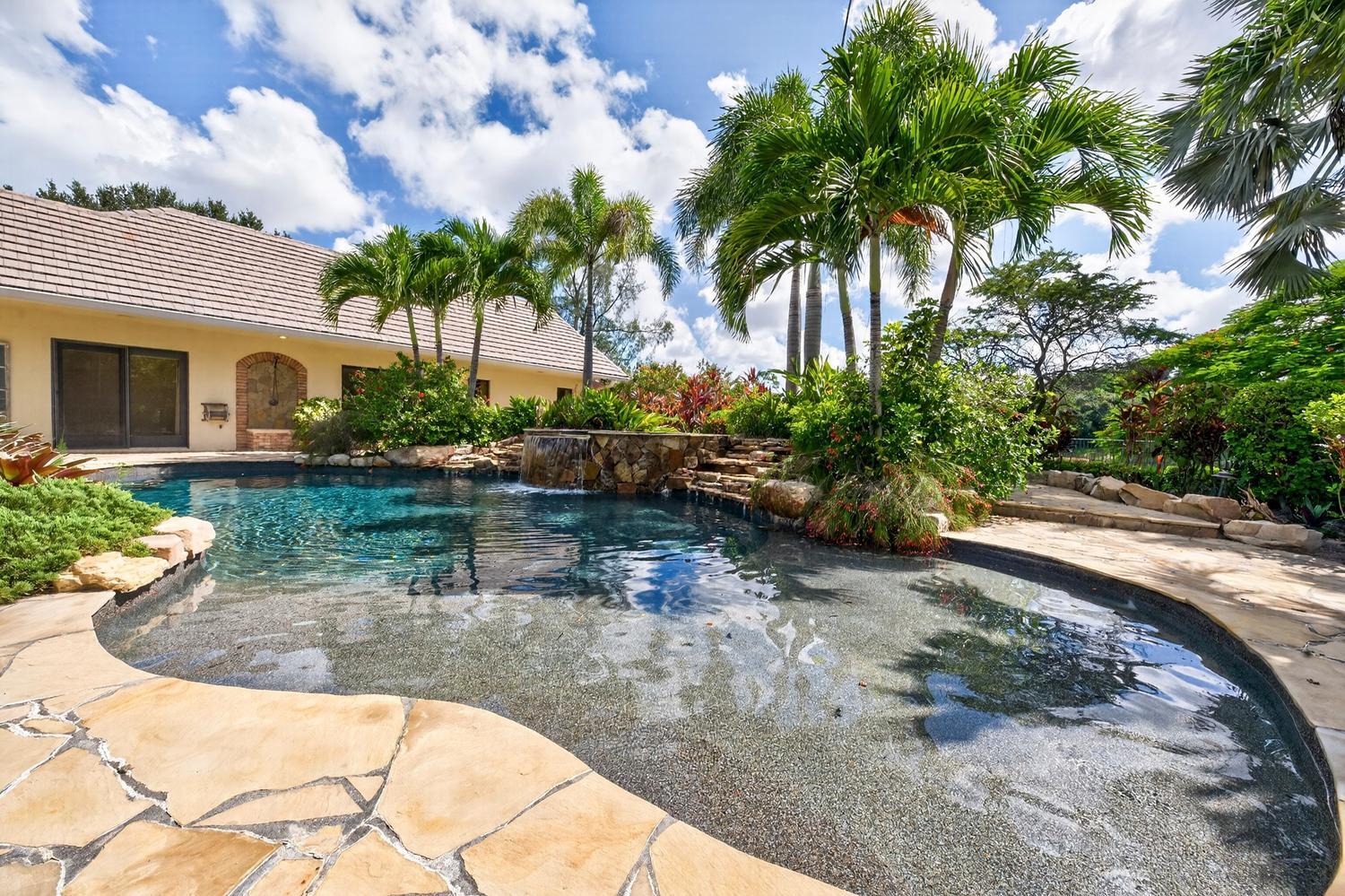 5591 W Leitner, Coral Springs FL 33067