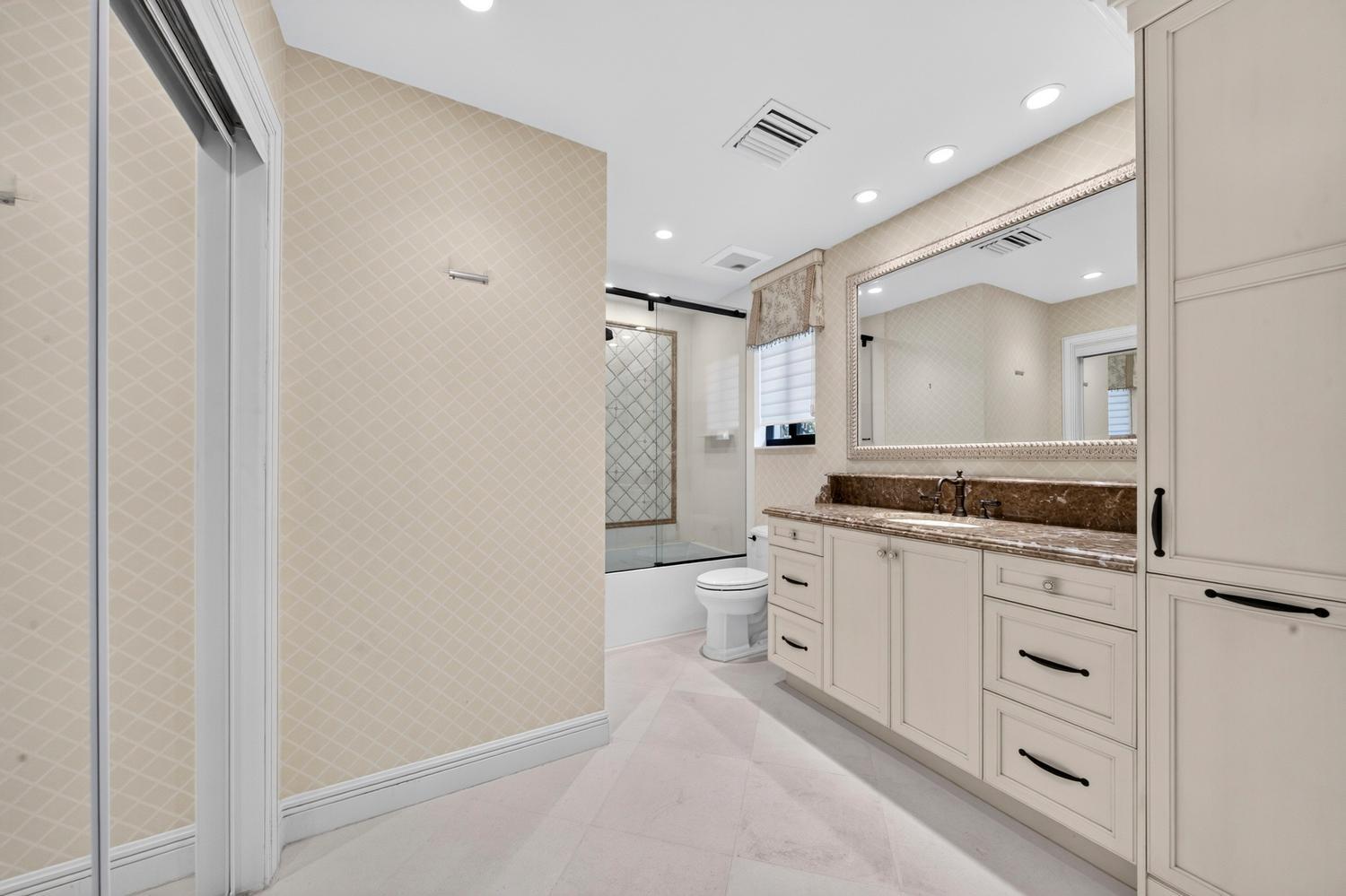 5591 W Leitner, Coral Springs FL 33067