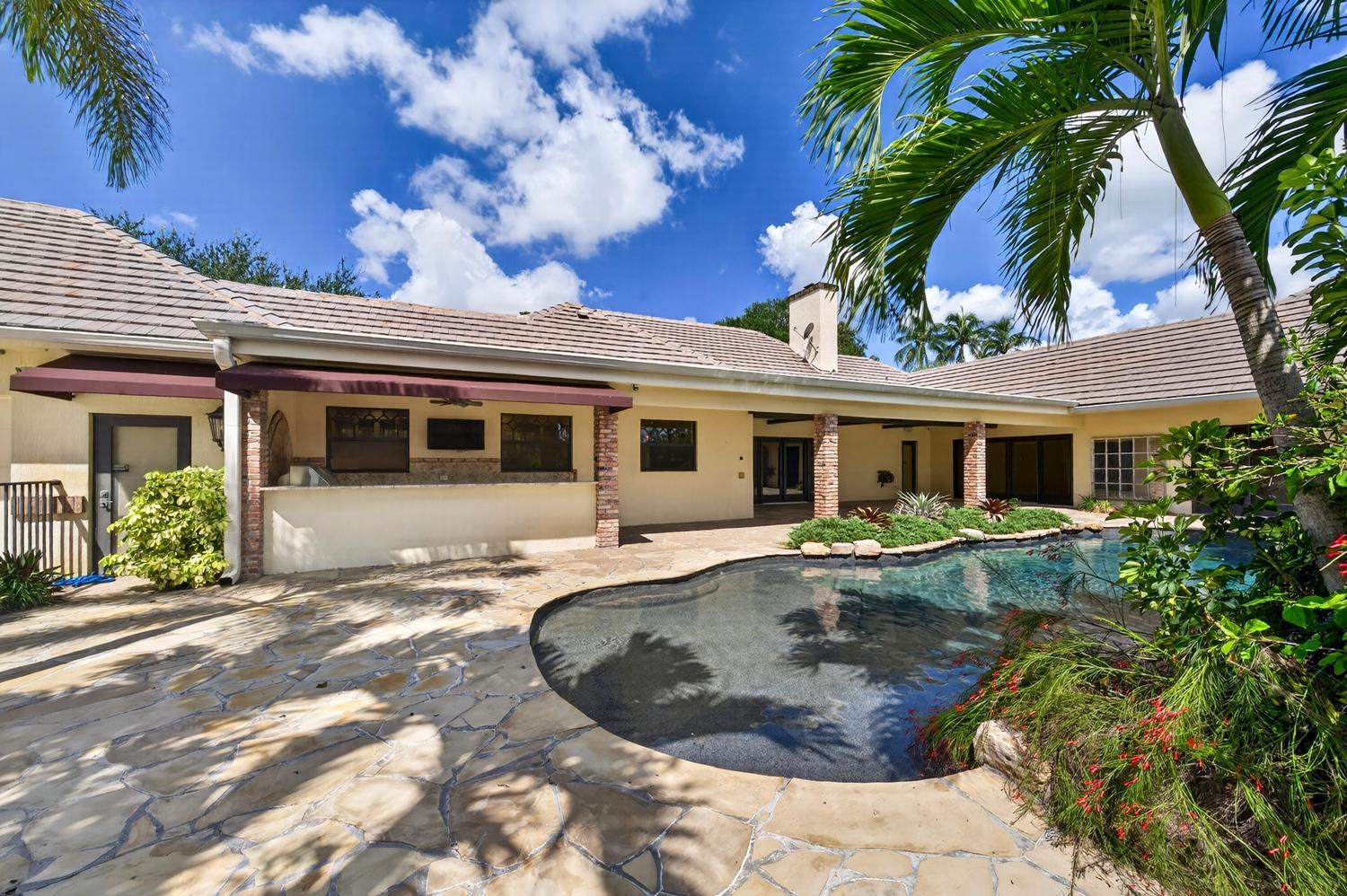 5591 W Leitner, Coral Springs FL 33067