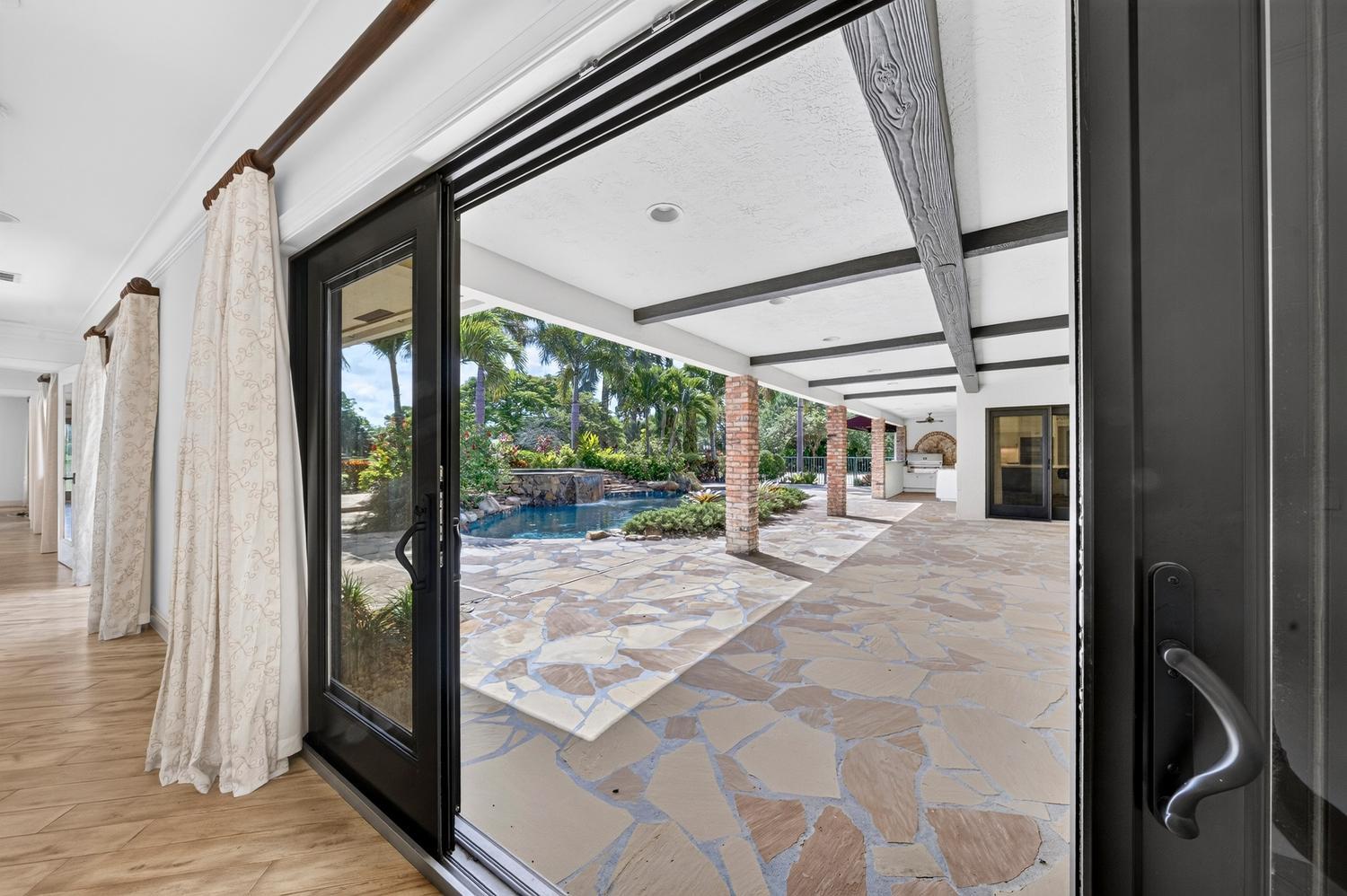 5591 W Leitner, Coral Springs FL 33067