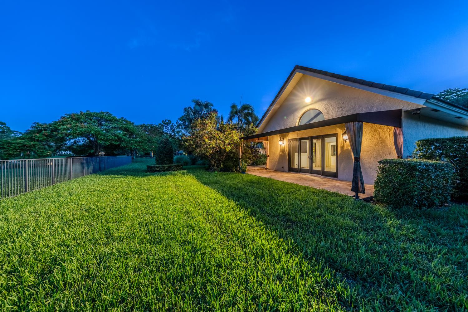5591 W Leitner, Coral Springs FL 33067