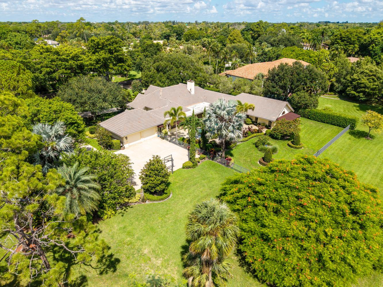 5591 W Leitner, Coral Springs FL 33067