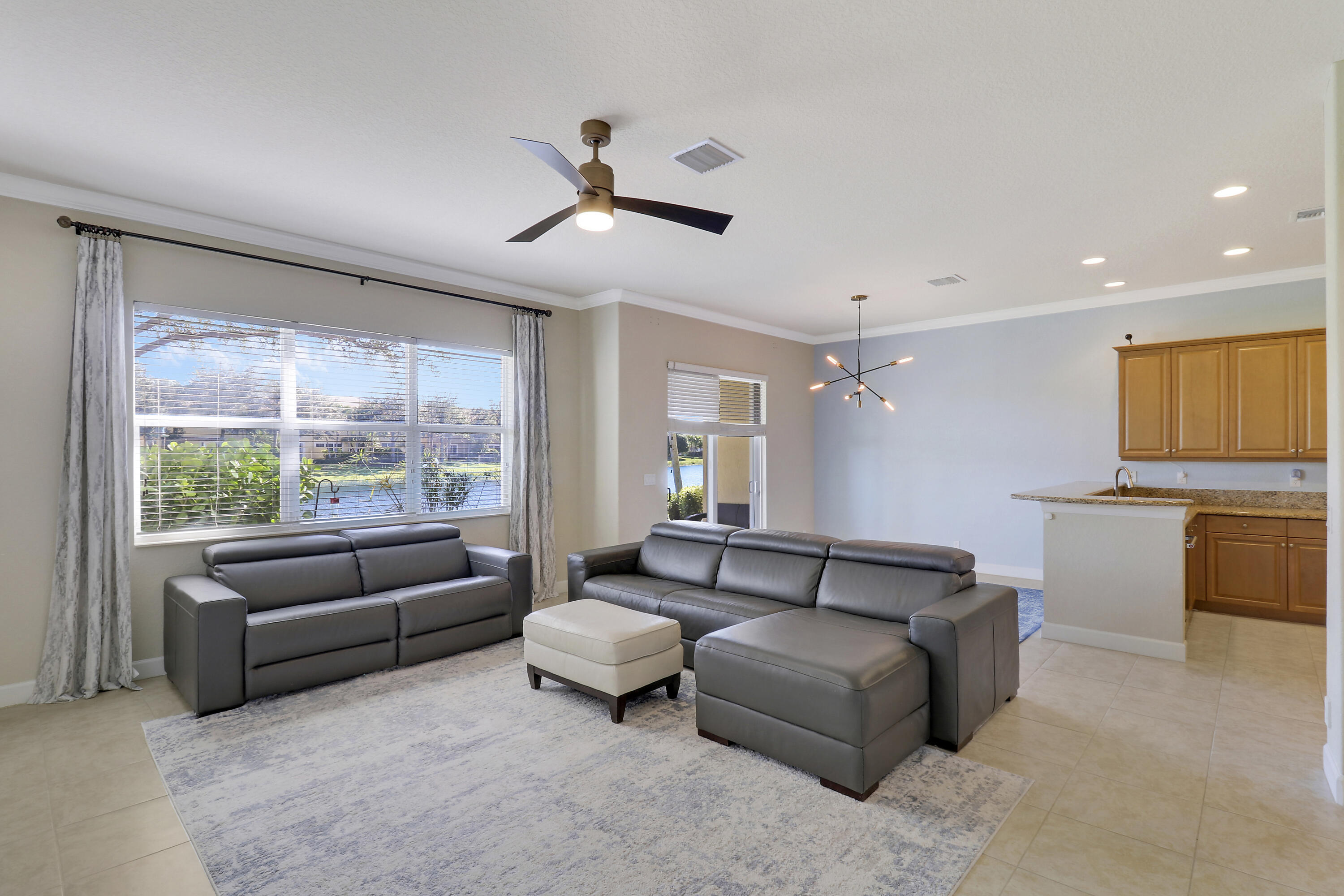 4790 CADIZ, Palm Beach Gardens FL 33418