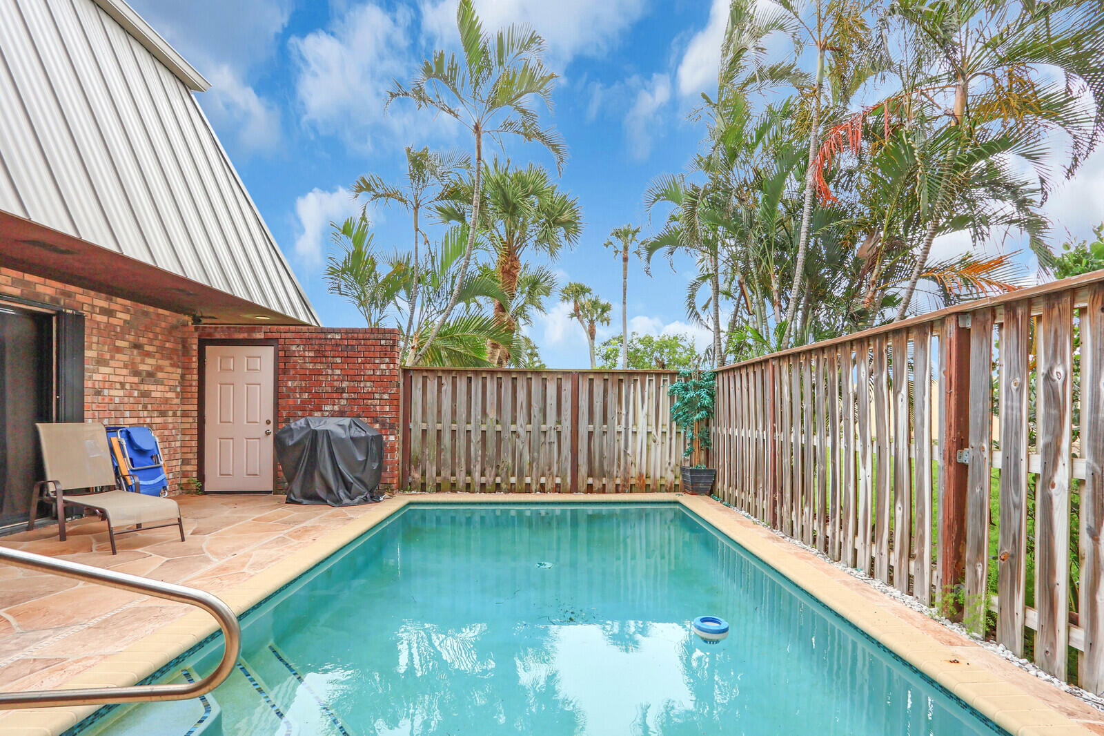 1420 OCEAN #7D, Jupiter FL 33477