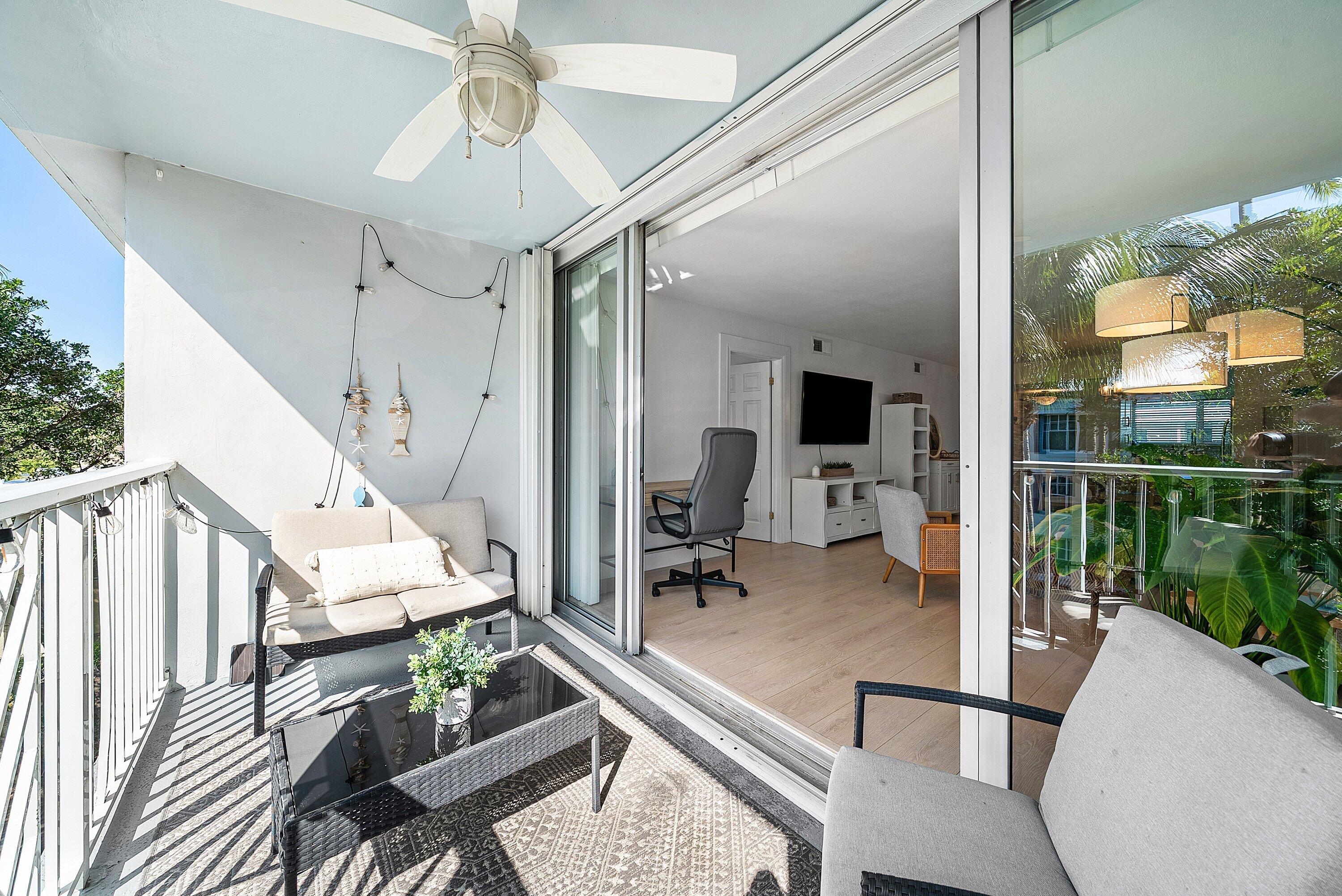 621 E Woolbright #B407, Boynton Beach FL 33435