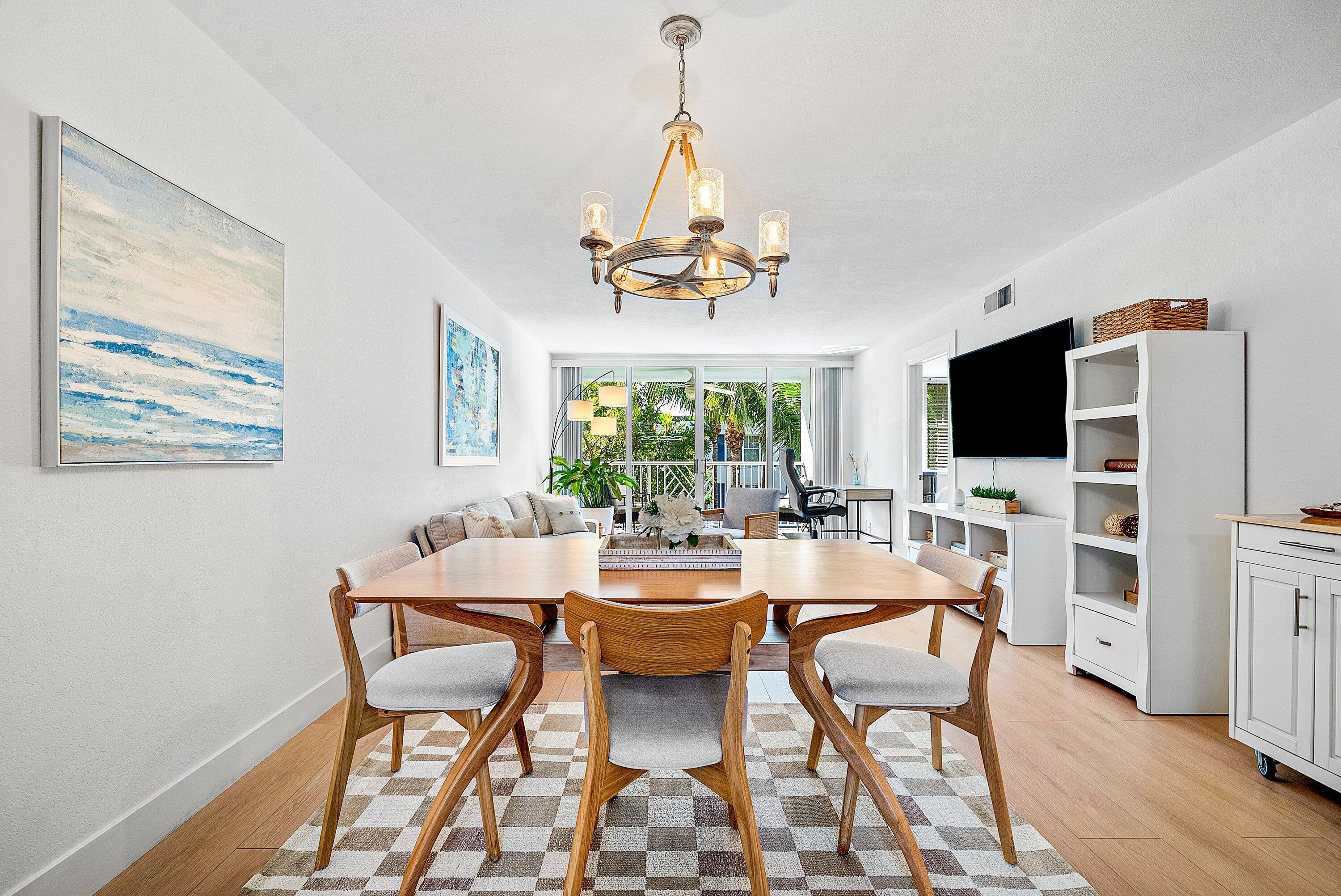 621 E Woolbright #B407, Boynton Beach FL 33435