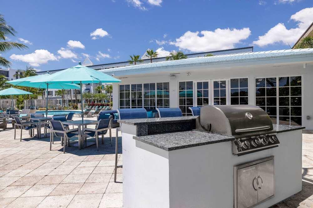 621 E Woolbright #B407, Boynton Beach FL 33435