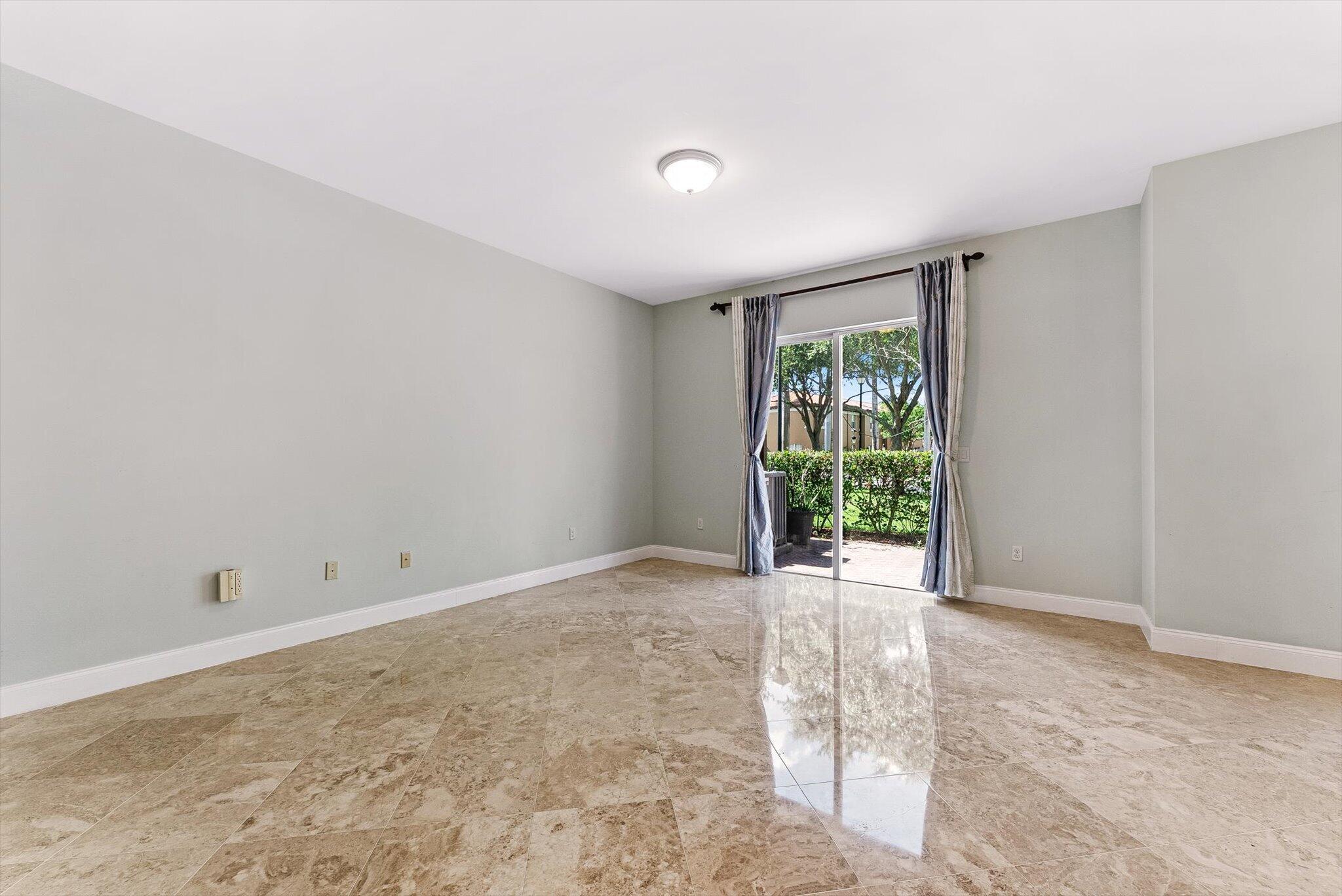 6884 JULIA GARDENS, Coconut Creek FL 33073