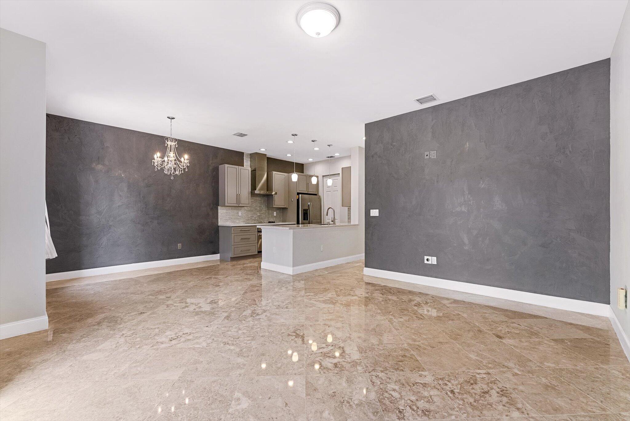 6884 JULIA GARDENS, Coconut Creek FL 33073