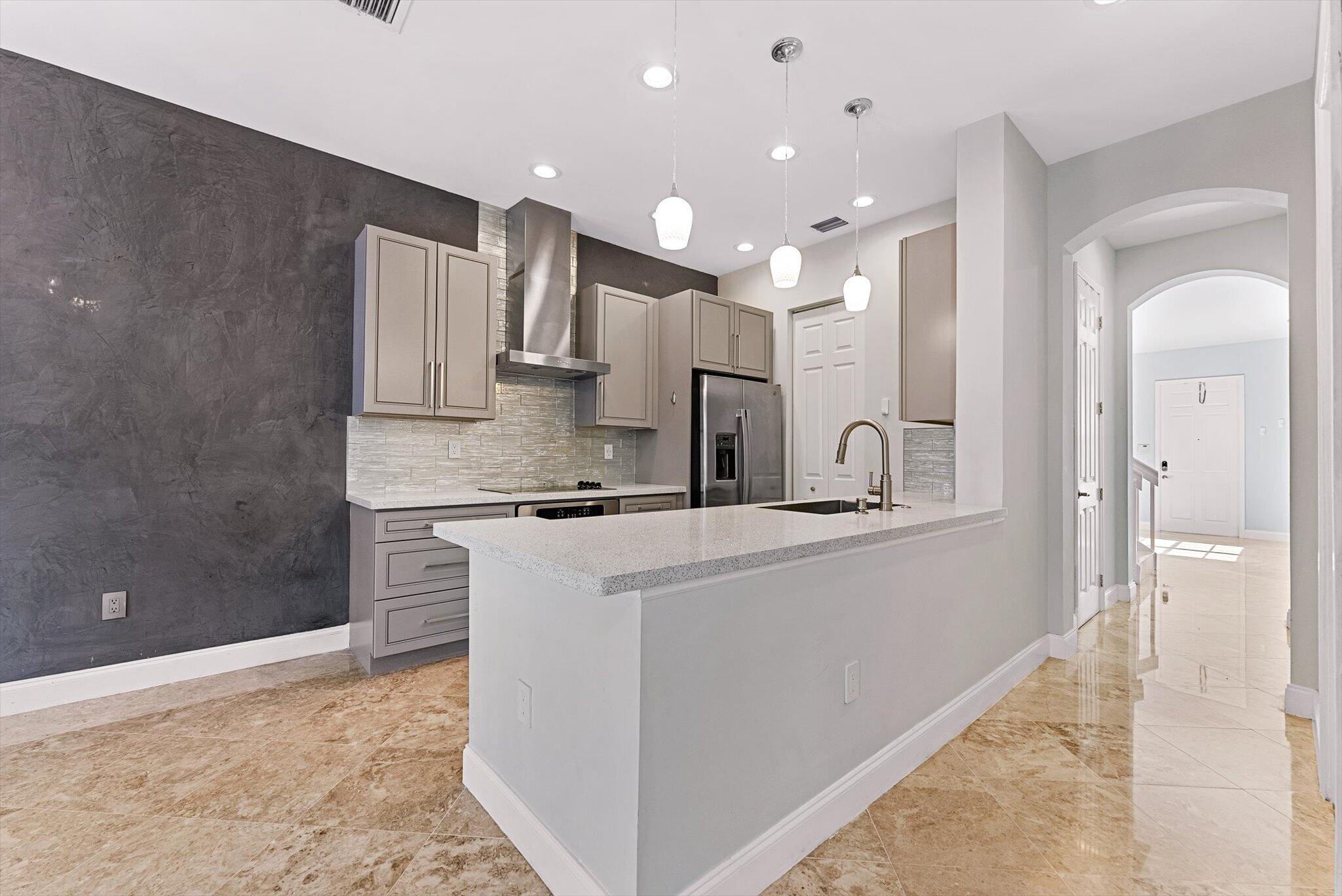 6884 JULIA GARDENS, Coconut Creek FL 33073
