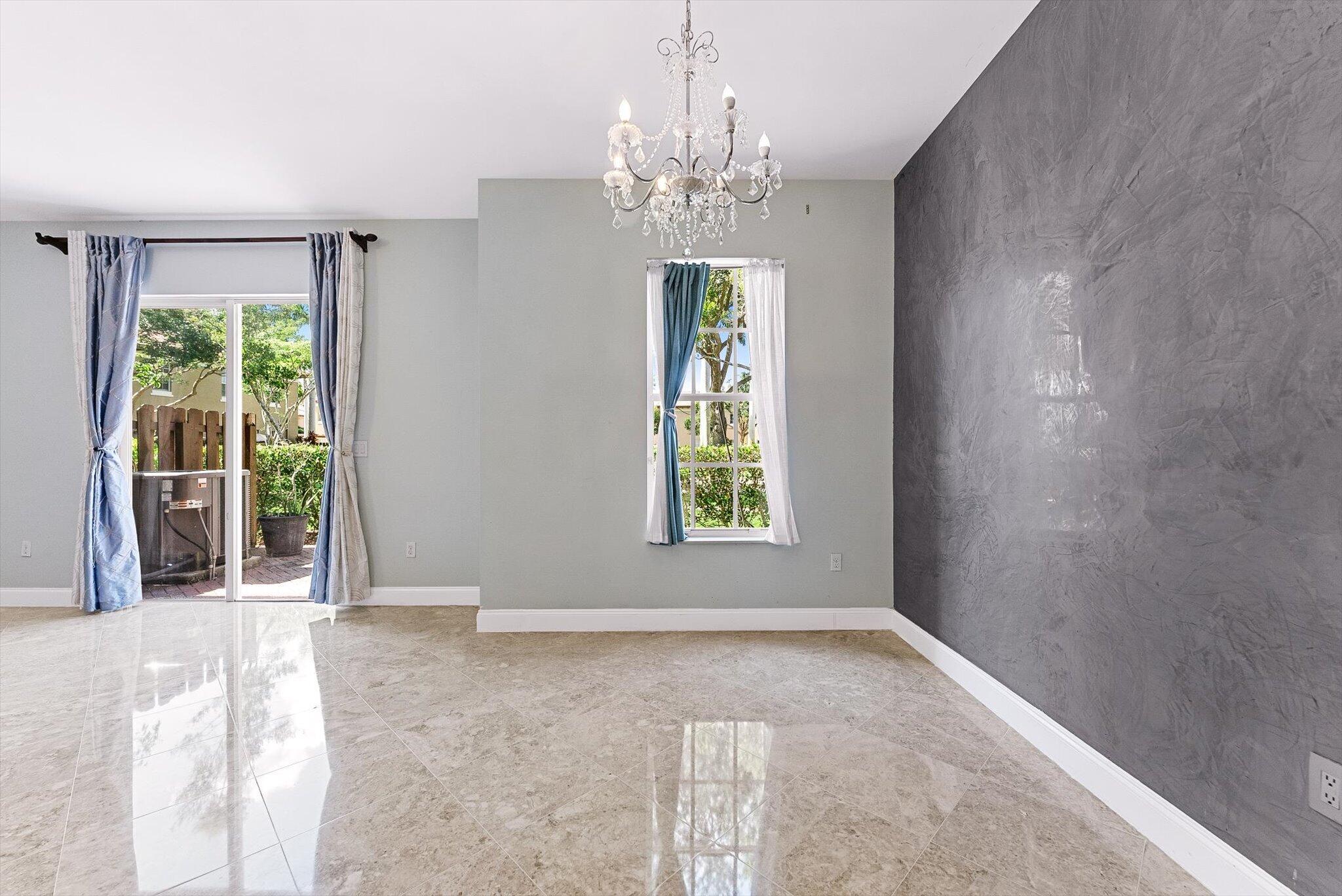 6884 JULIA GARDENS, Coconut Creek FL 33073