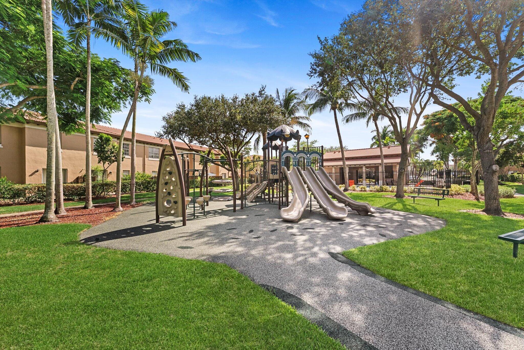 6884 JULIA GARDENS, Coconut Creek FL 33073