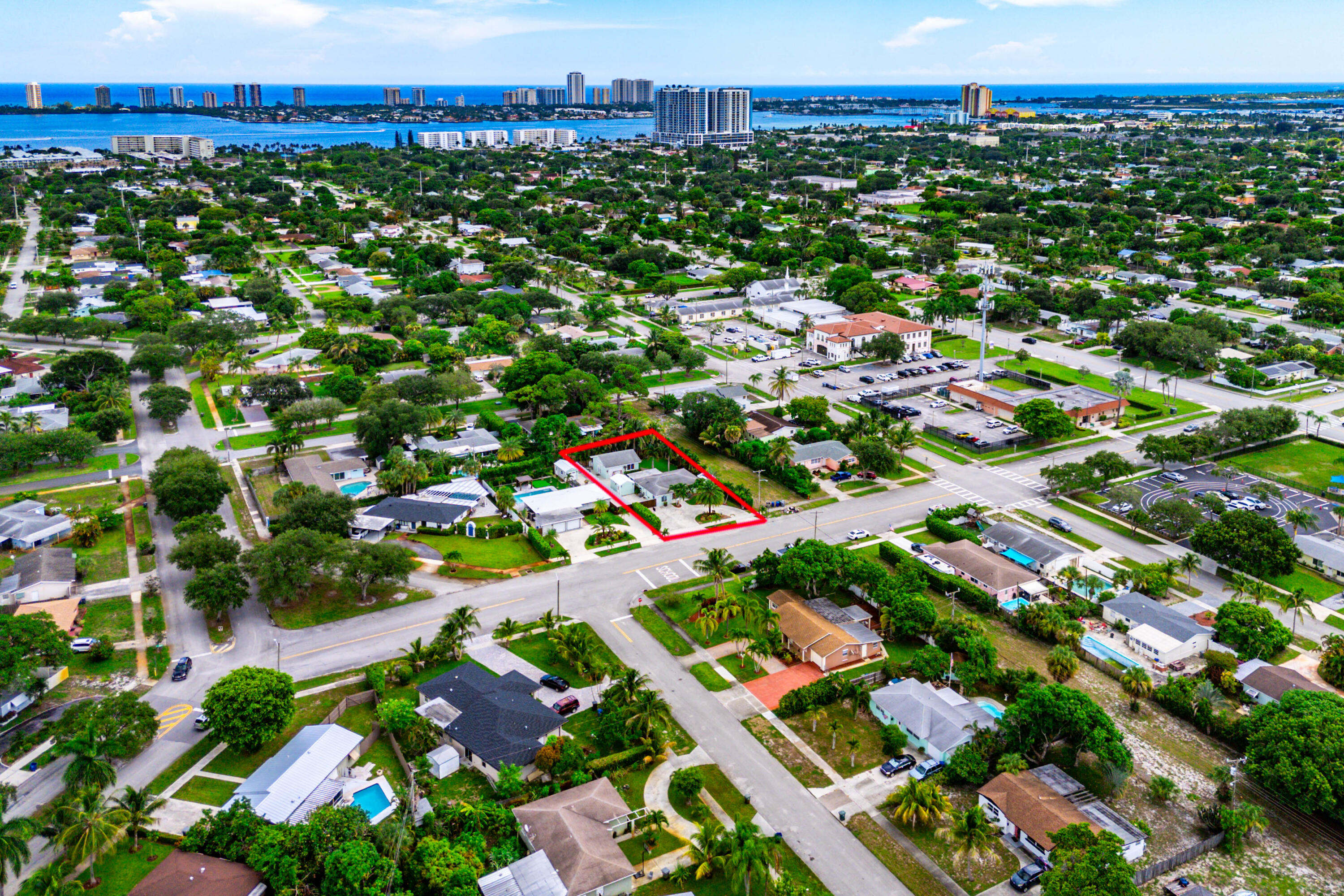 819 6TH, Lake Park FL 33403
