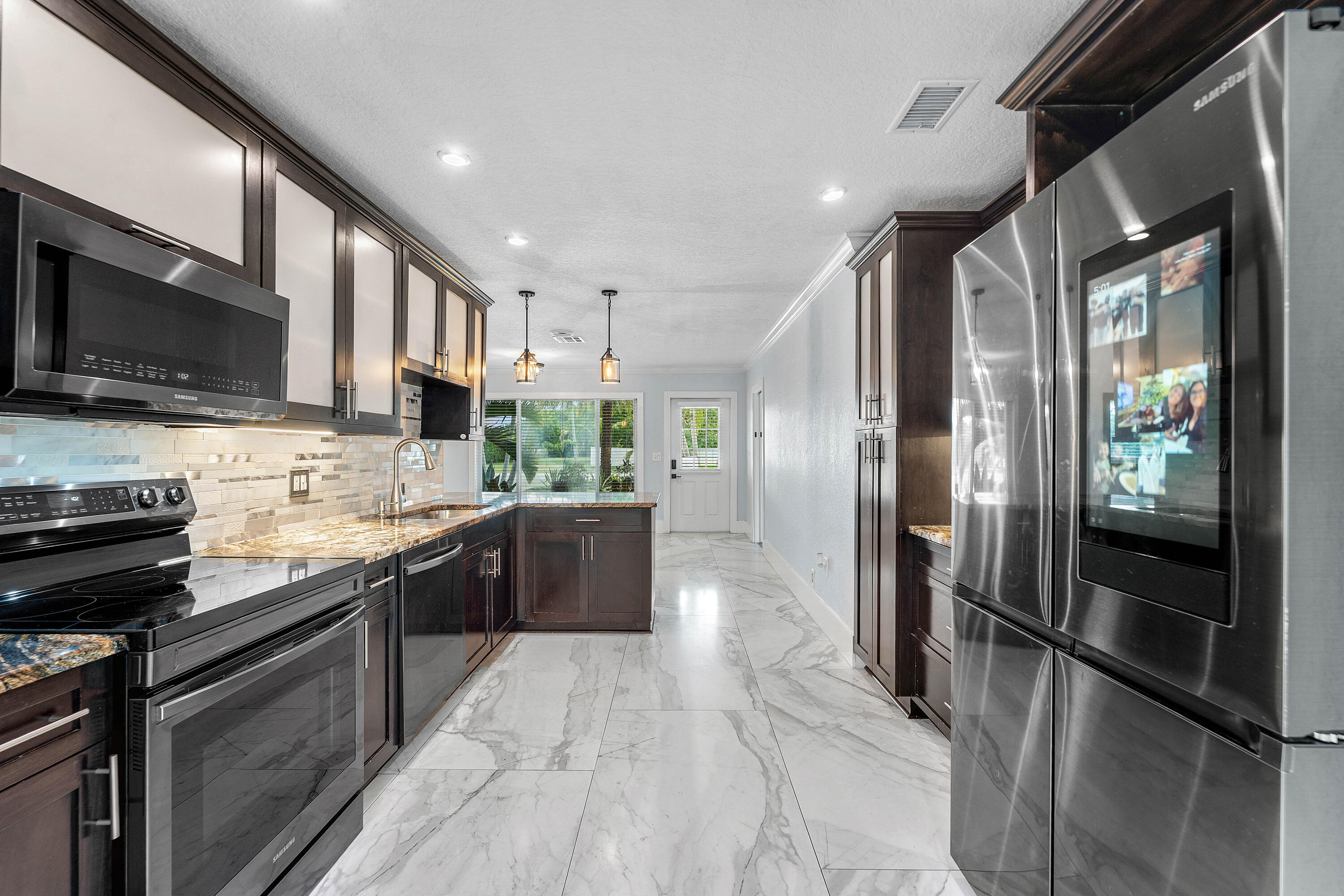 819 6TH, Lake Park FL 33403
