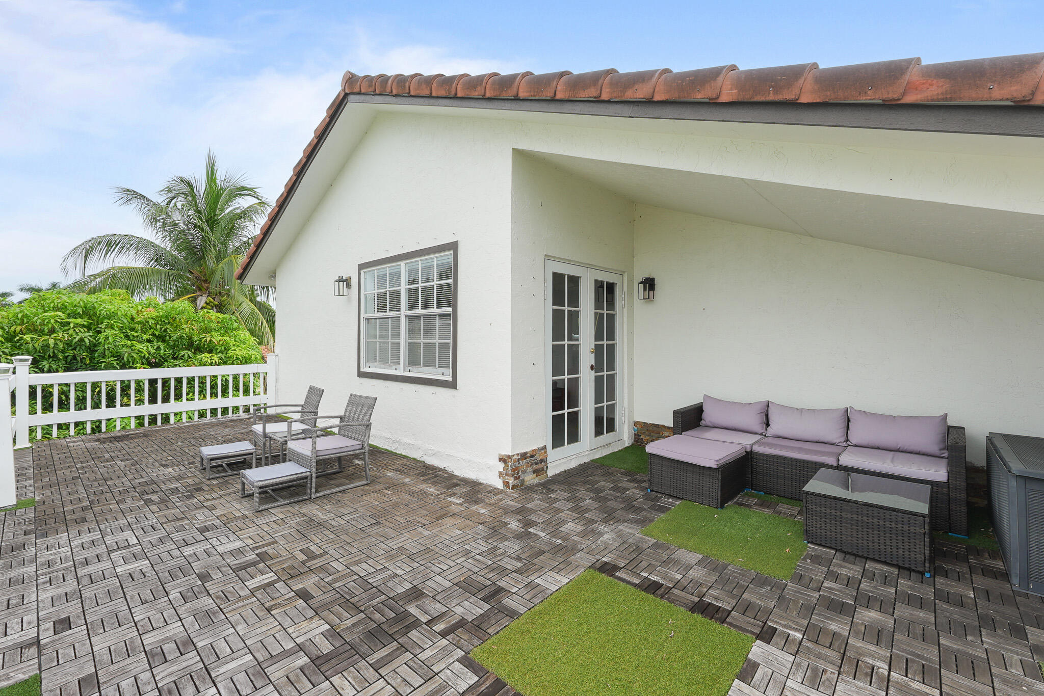6785 ESCONDIDA, Lake Clarke Shores FL 33406