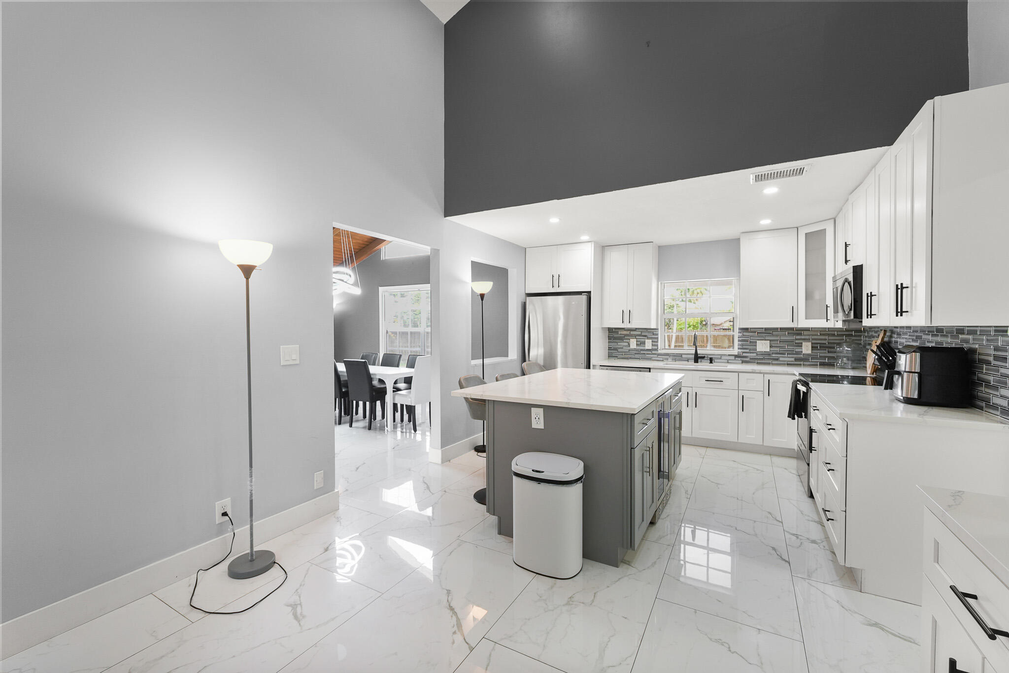 6785 ESCONDIDA, Lake Clarke Shores FL 33406