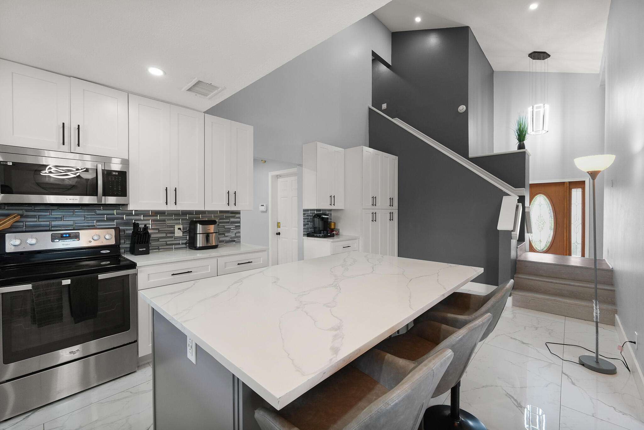 6785 ESCONDIDA, Lake Clarke Shores FL 33406