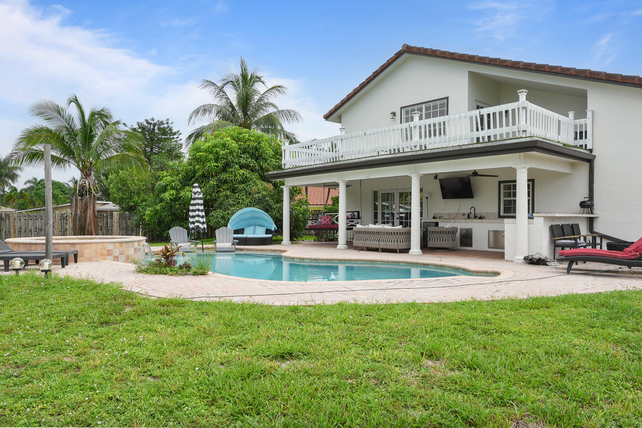 6785 ESCONDIDA, Lake Clarke Shores FL 33406