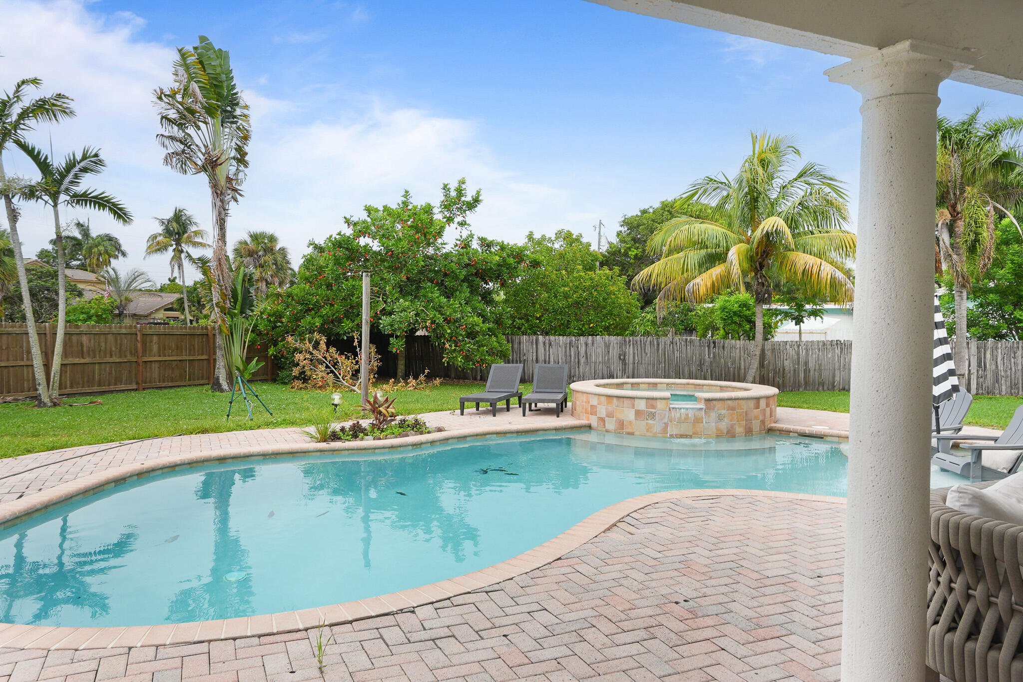 6785 ESCONDIDA, Lake Clarke Shores FL 33406