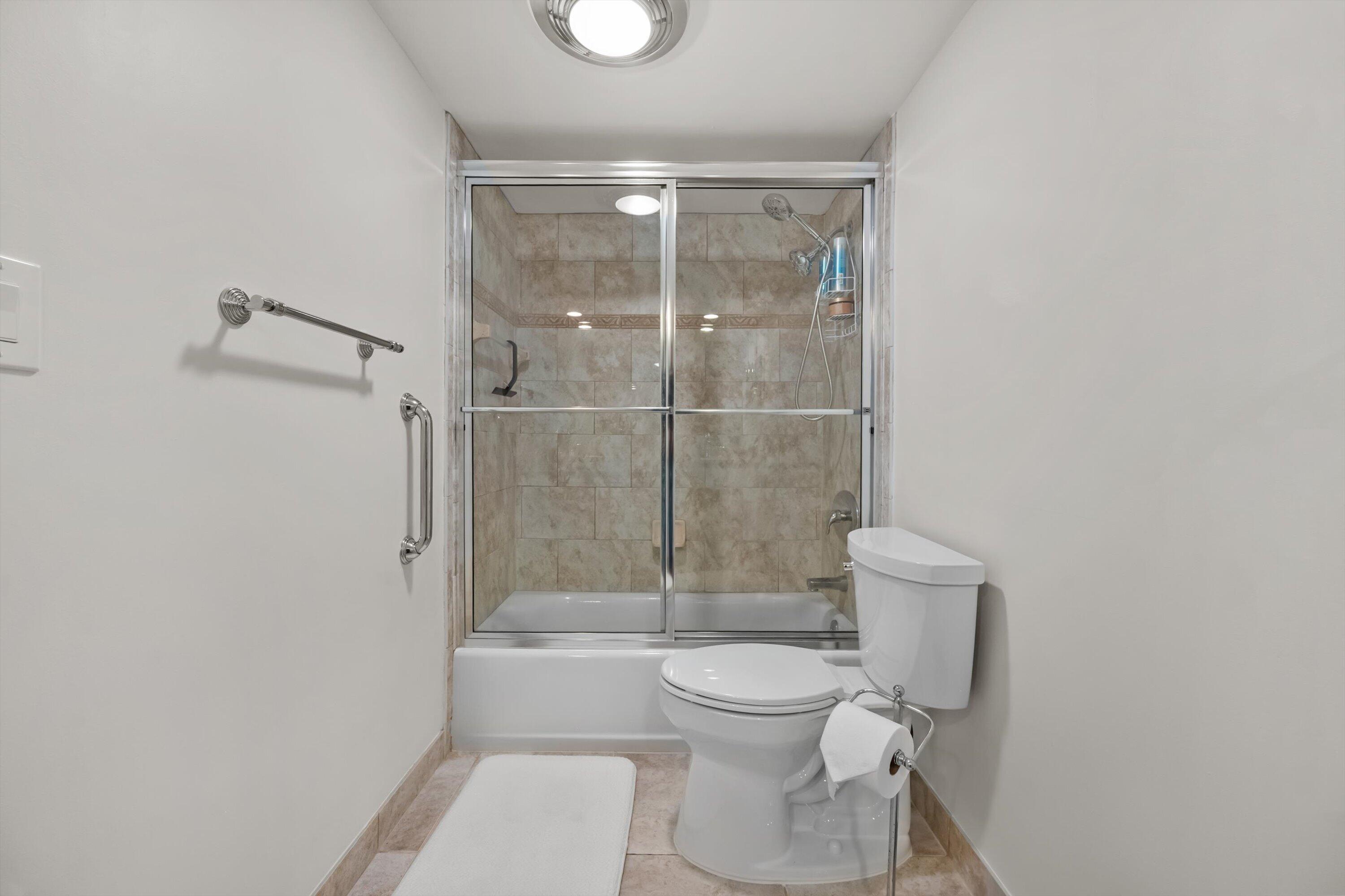 350 S Beach #204, Jupiter FL 33469