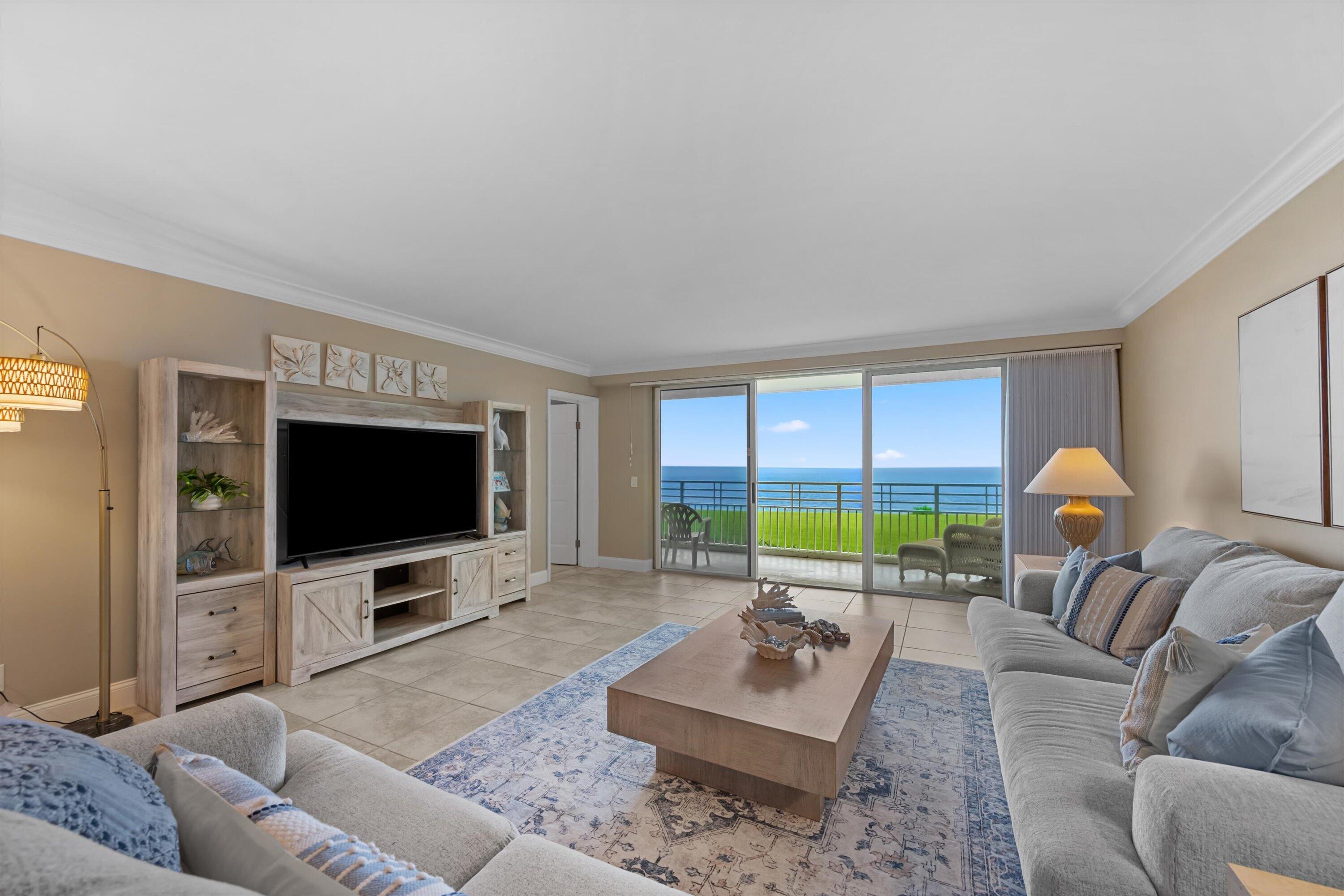 350 S Beach #204, Jupiter FL 33469