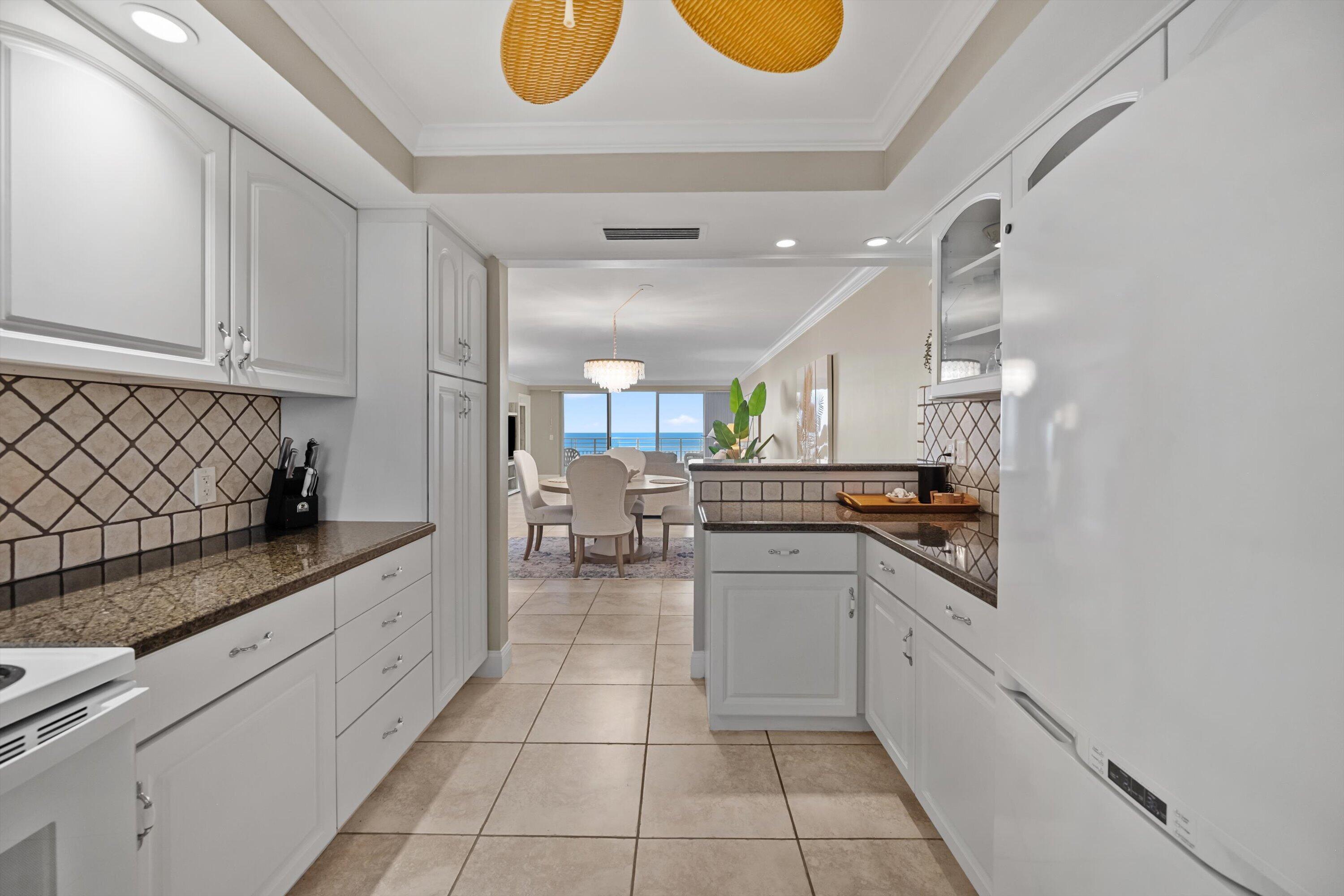 350 S Beach #204, Jupiter FL 33469