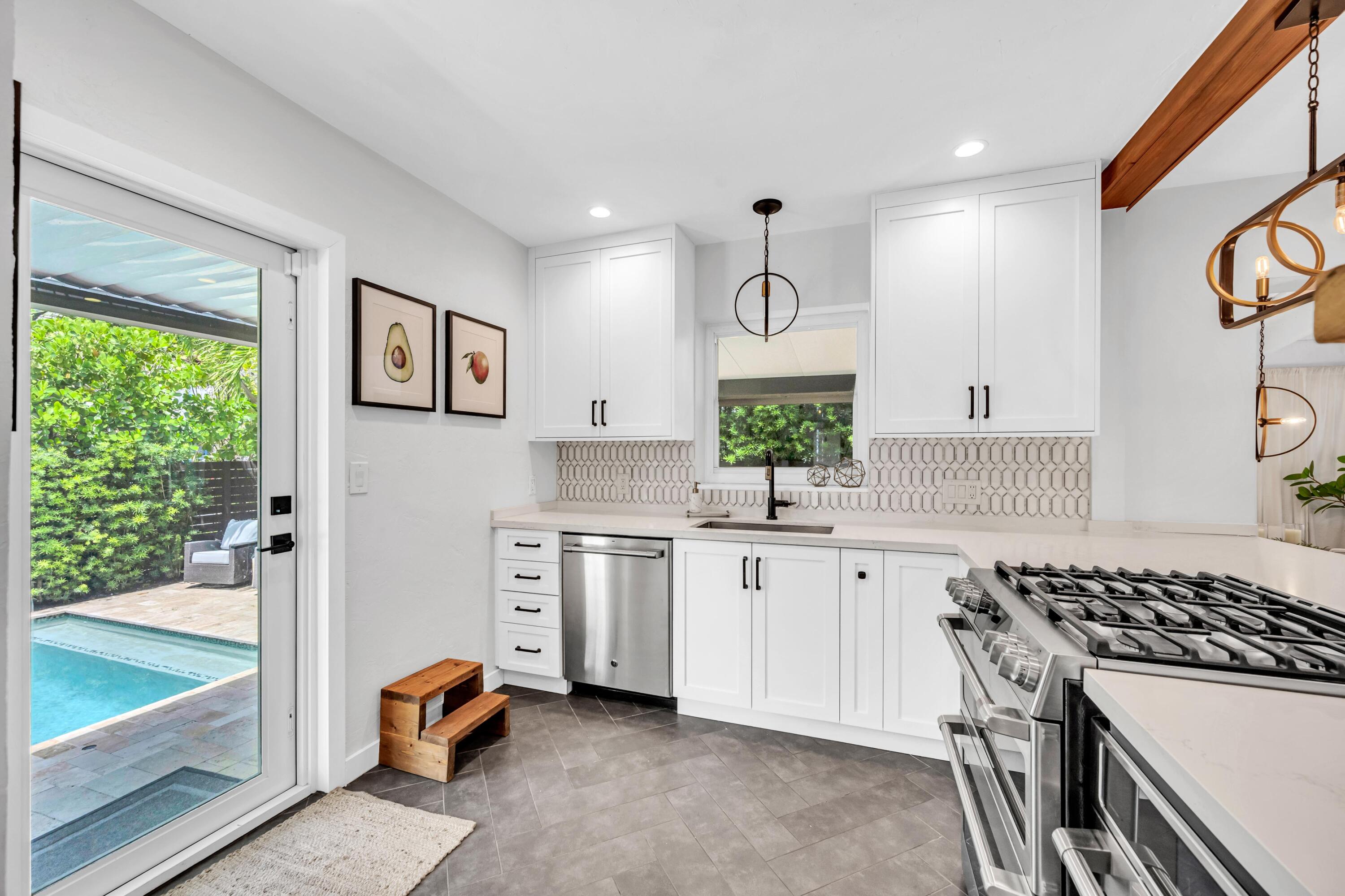 748 NE 17th, Fort Lauderdale FL 33304