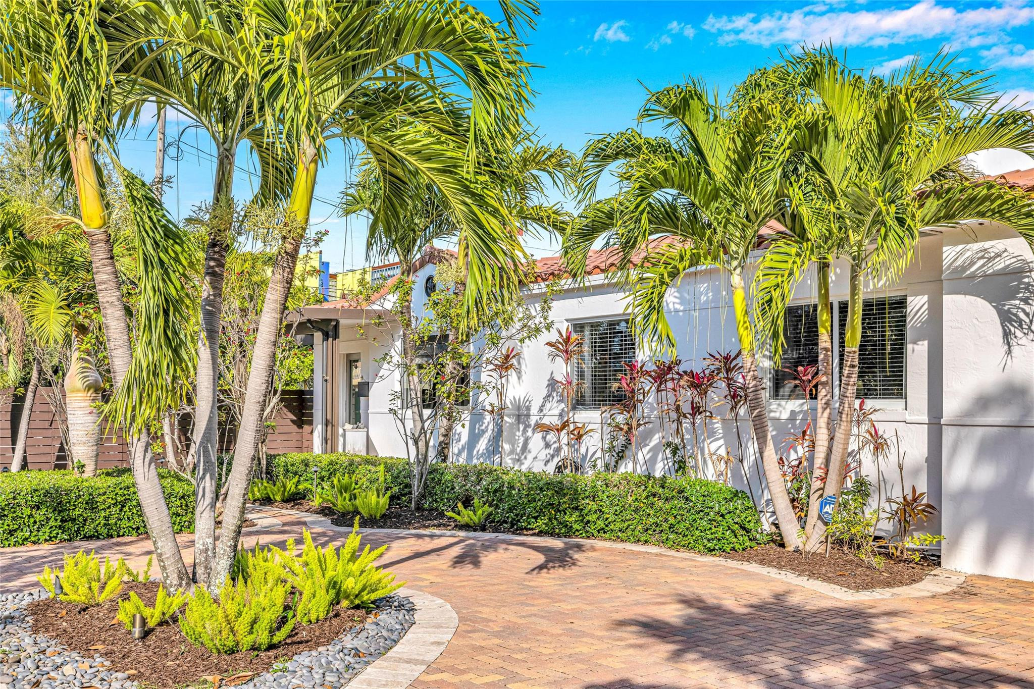 748 NE 17th, Fort Lauderdale FL 33304