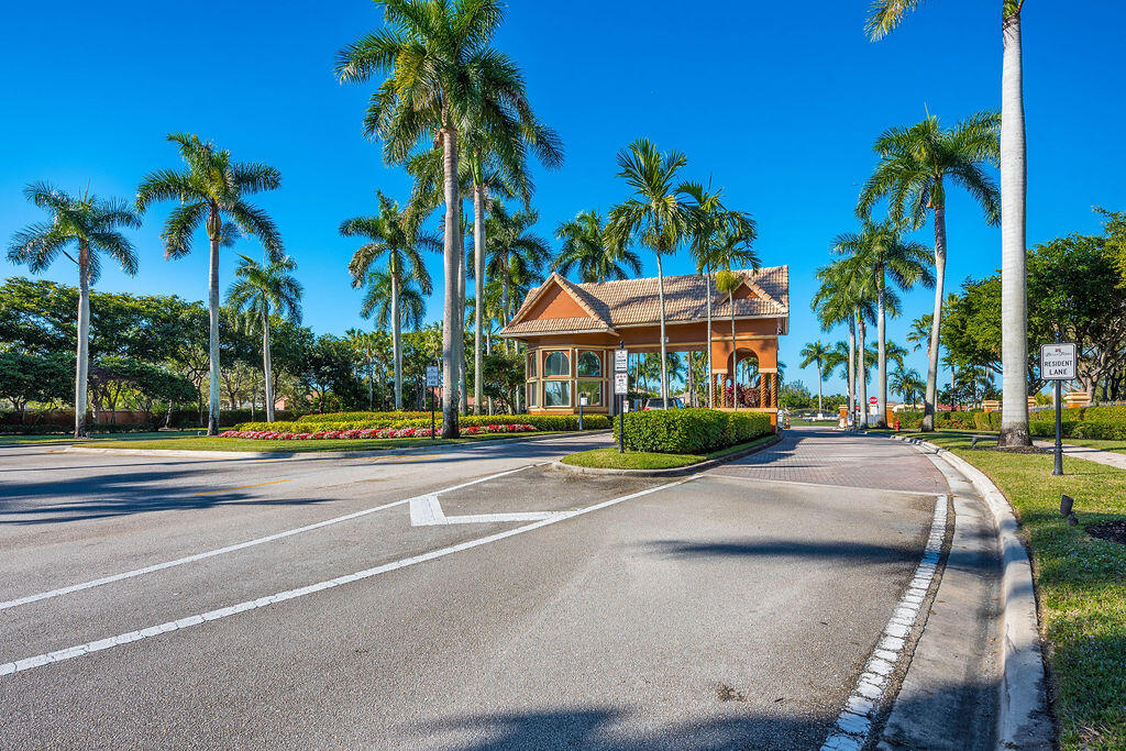 116 BELLA VISTA, Royal Palm Beach FL 33411