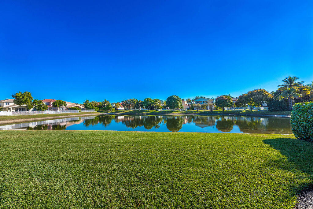 116 BELLA VISTA, Royal Palm Beach FL 33411