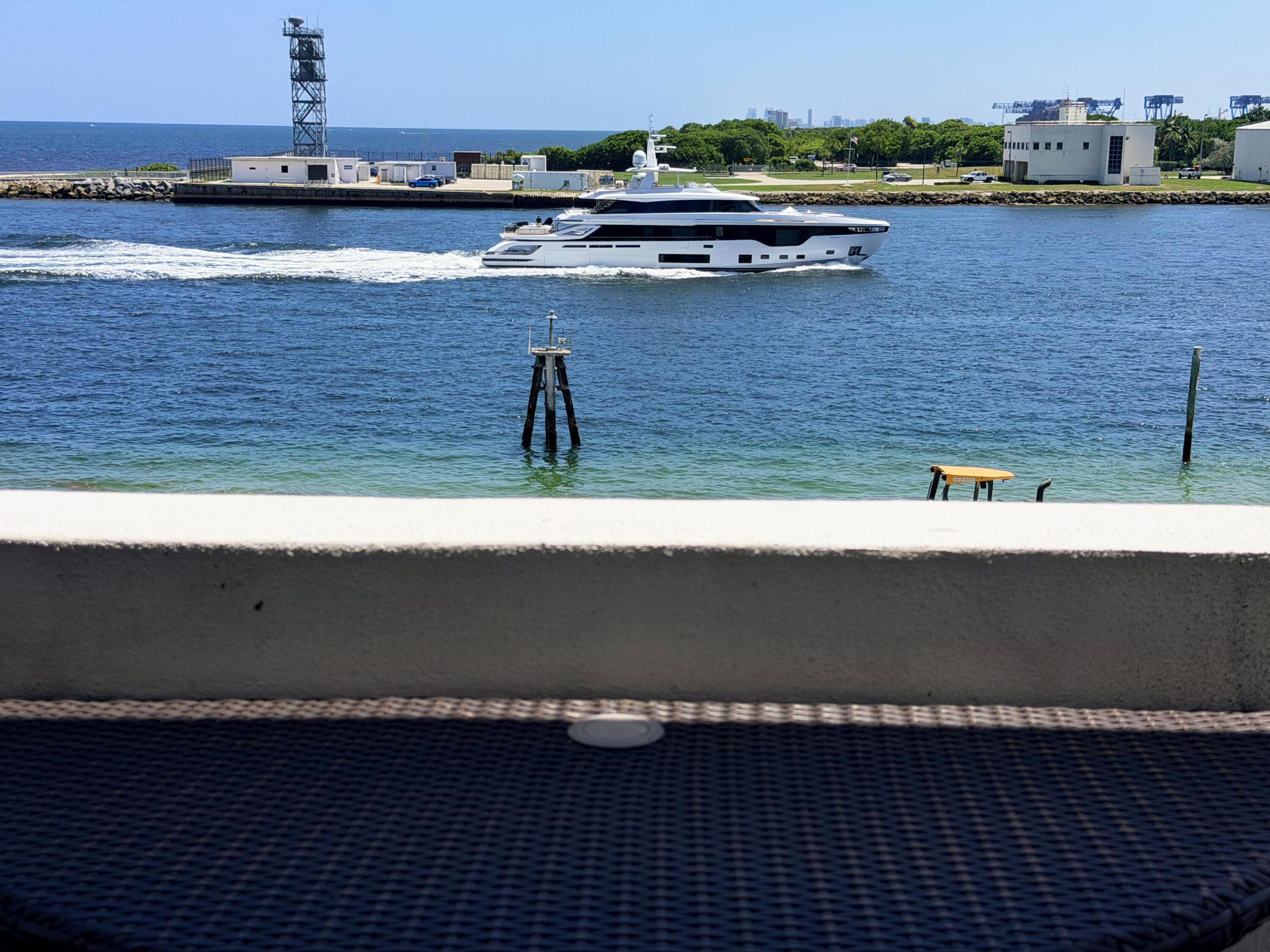 2100 S Ocean #3H, Fort Lauderdale FL 33316