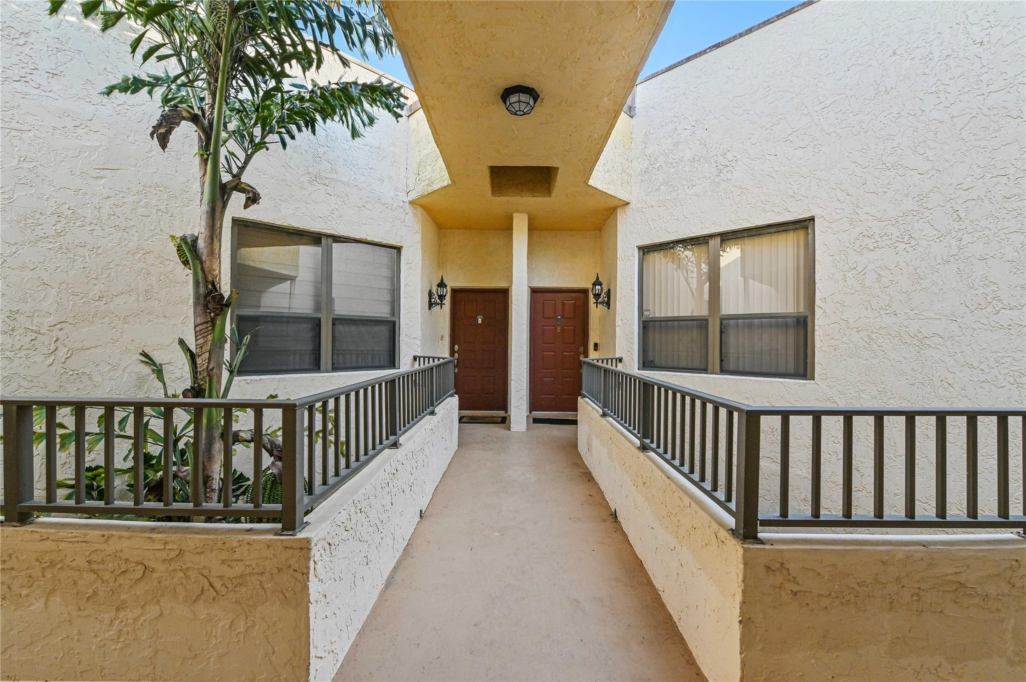 7520 La Paz #306, Boca Raton FL 33433