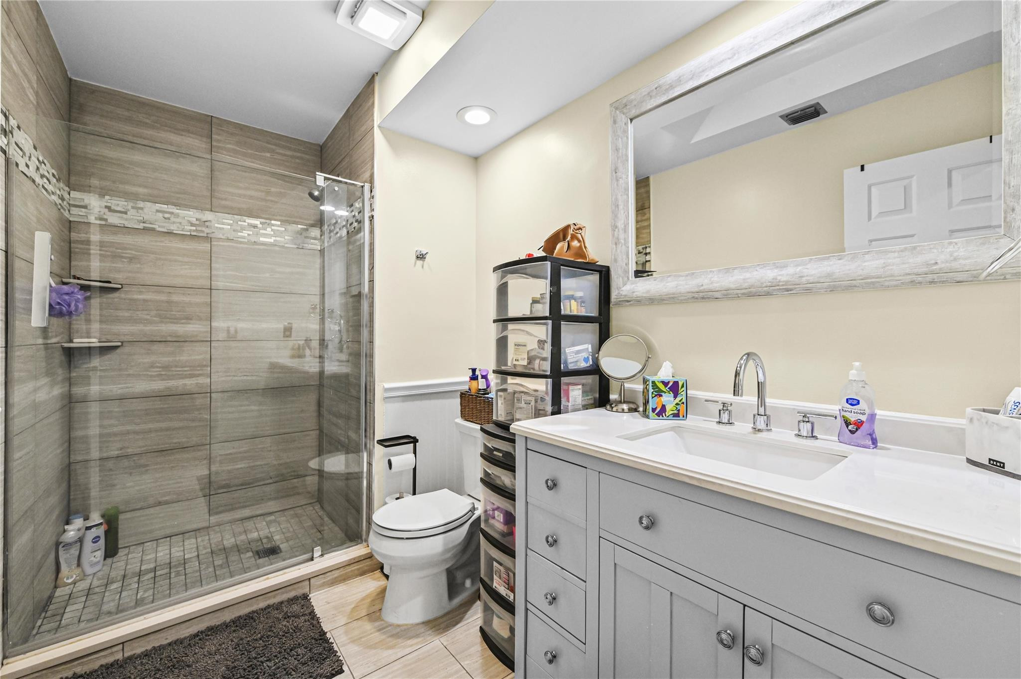 7520 La Paz #306, Boca Raton FL 33433