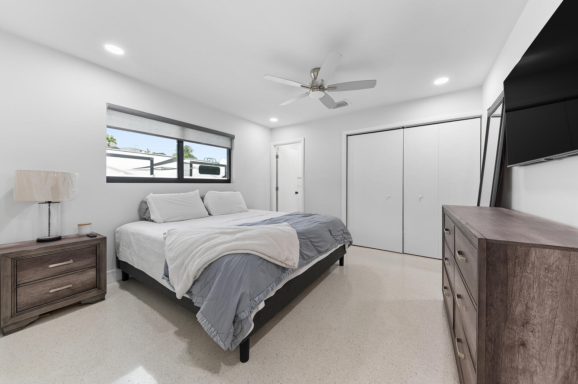 405 CHAPEL HILL, Boynton Beach FL 33435