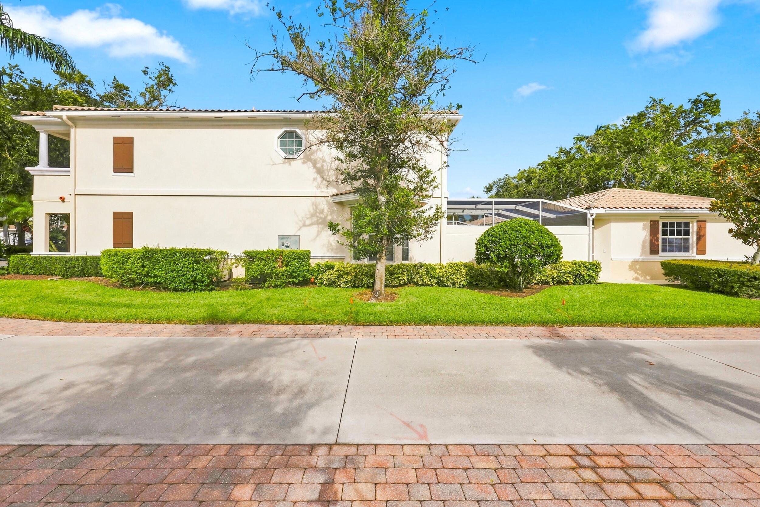 1861 Frederick Small, Jupiter FL 33458