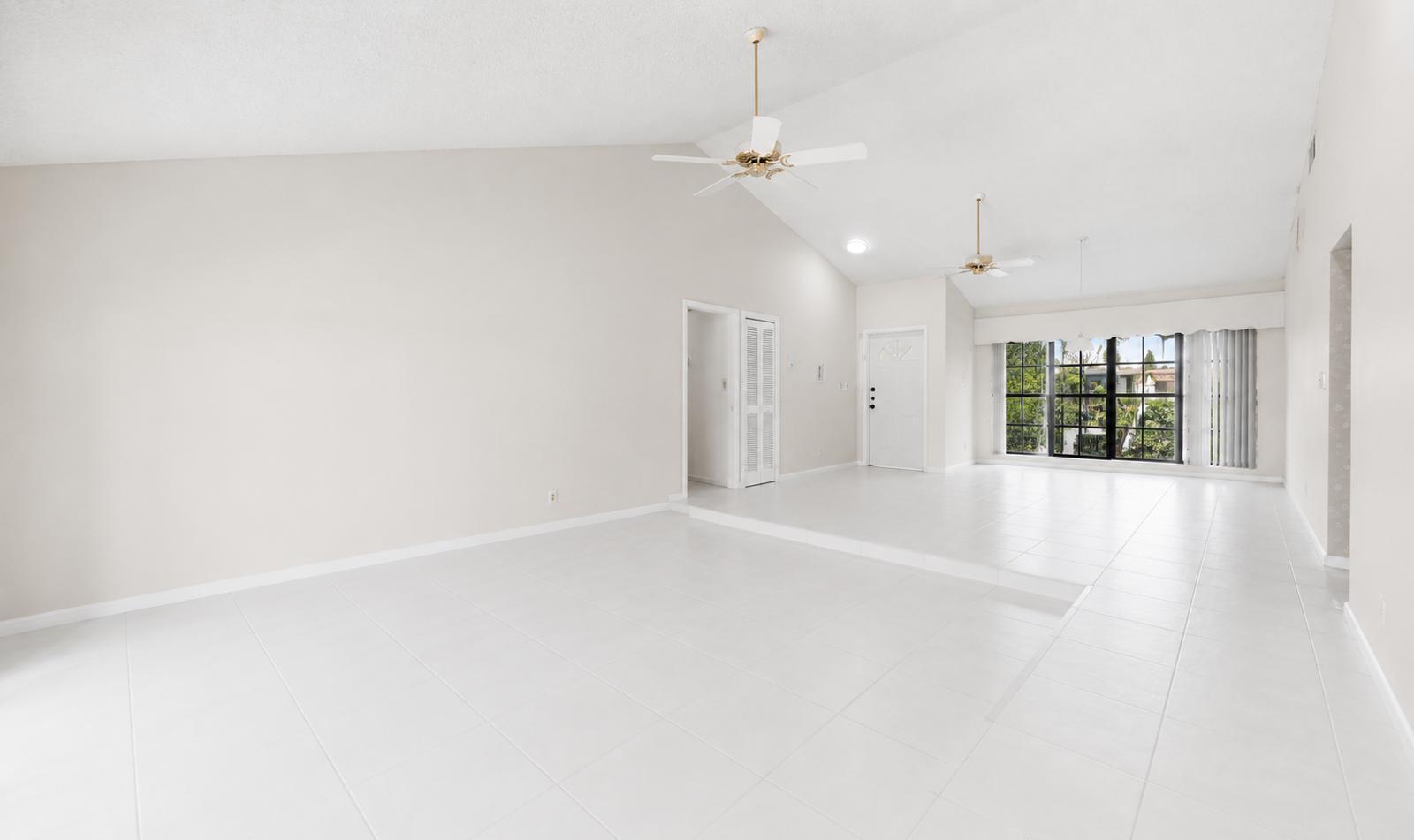 5055 NW 89TH, Coral Springs FL 33067