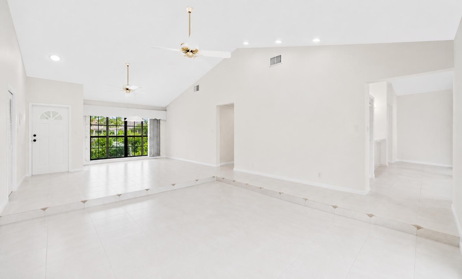 5055 NW 89TH, Coral Springs FL 33067