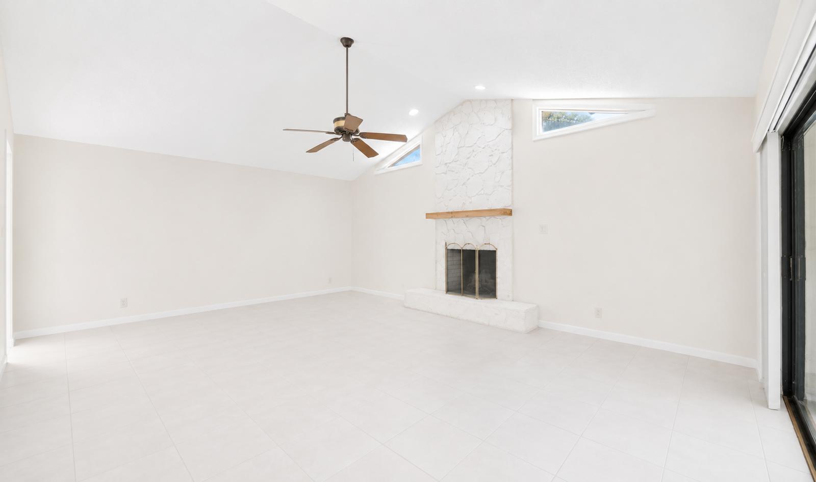 5055 NW 89TH, Coral Springs FL 33067