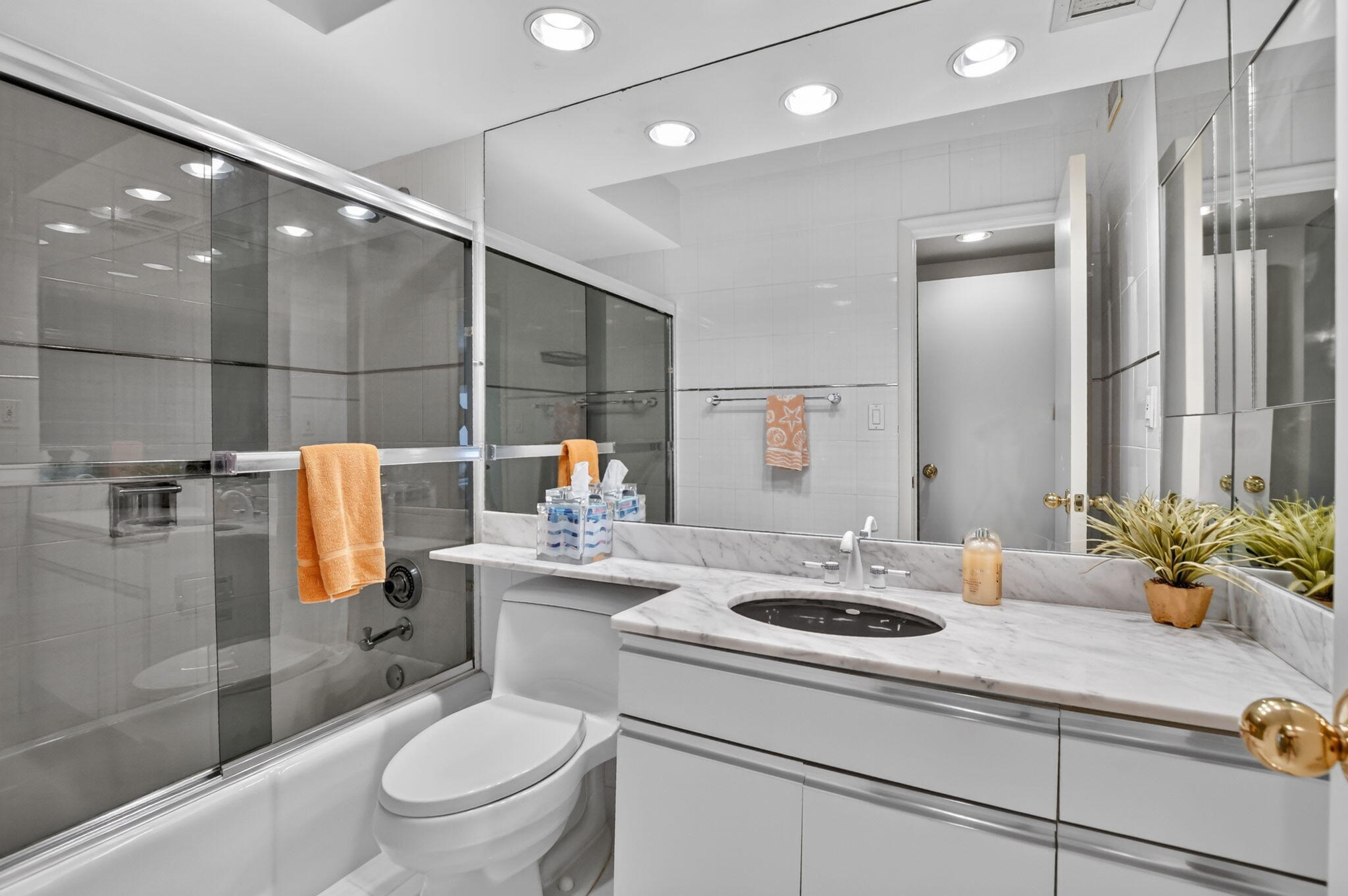 1021 HILLSBORO MILE #705, Hillsboro Beach FL 33062