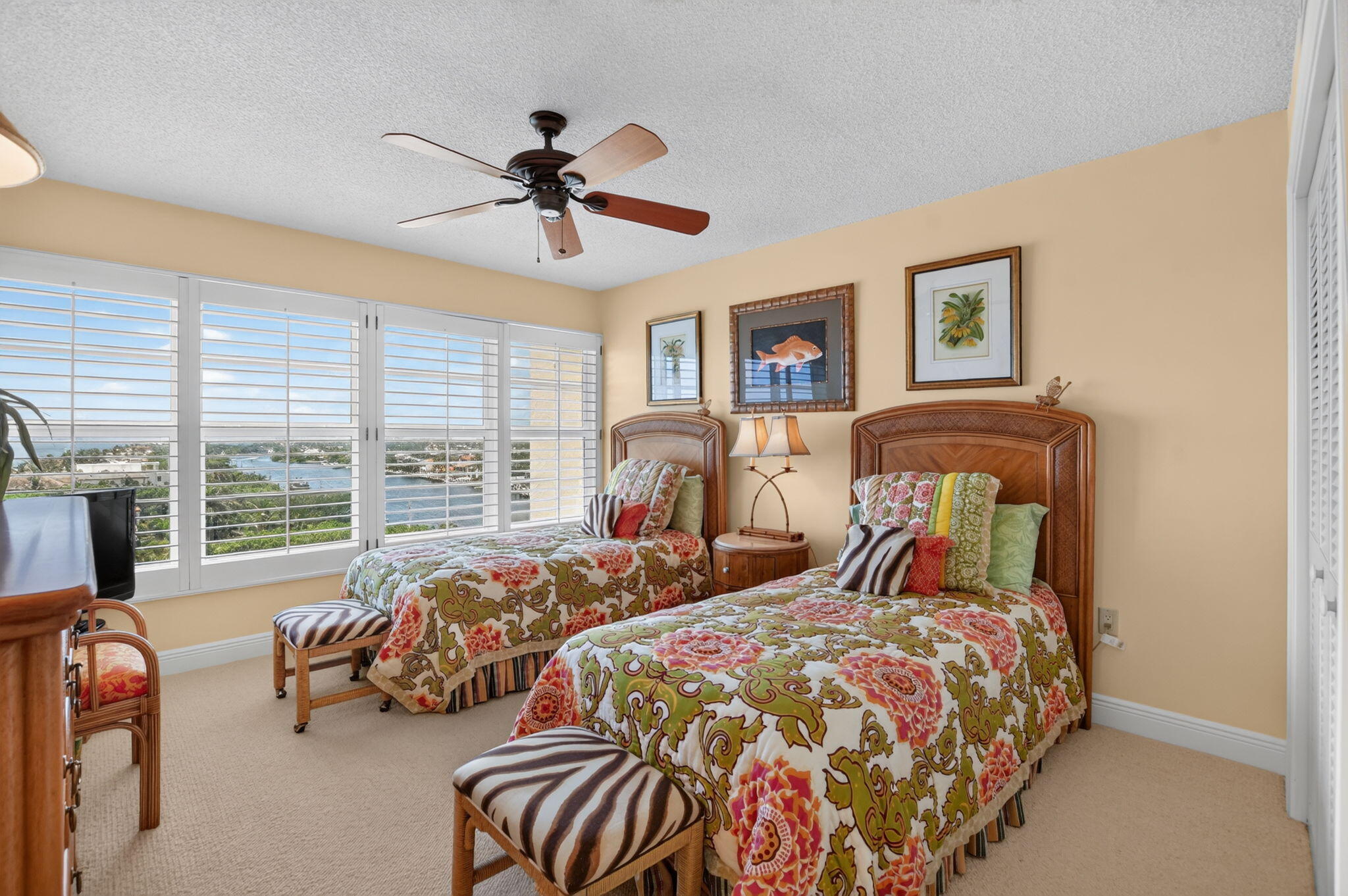 1021 HILLSBORO MILE #705, Hillsboro Beach FL 33062