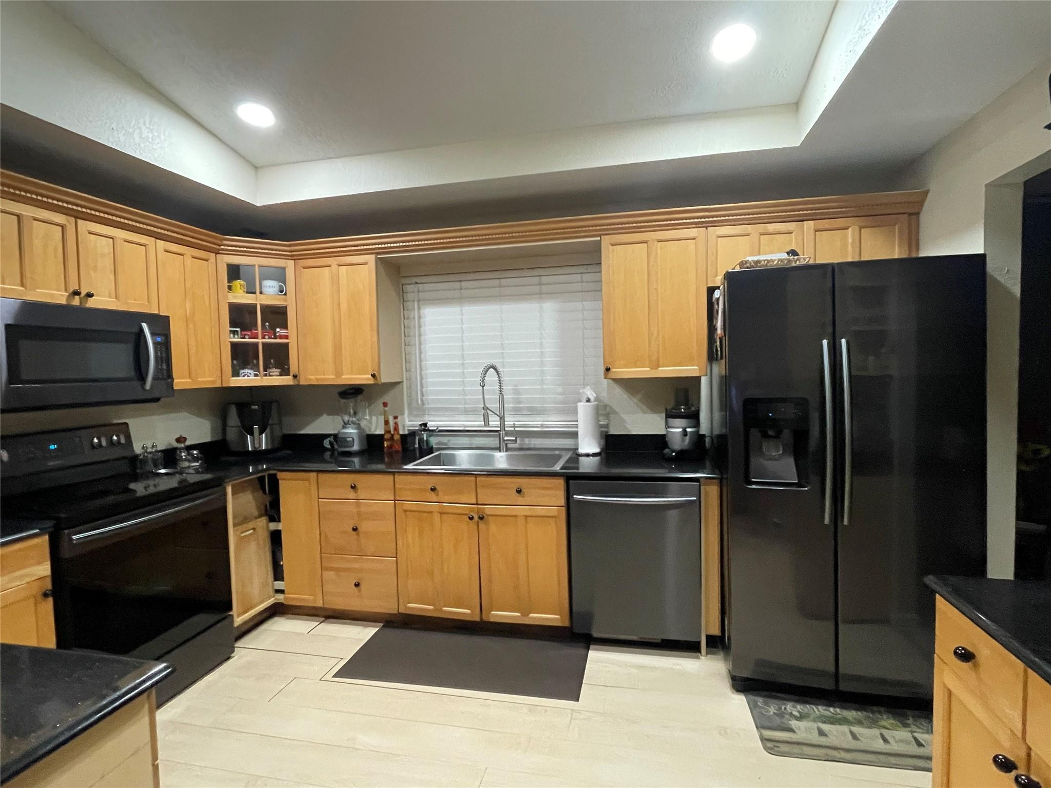 8311 NW 53RD, Lauderhill FL 33351