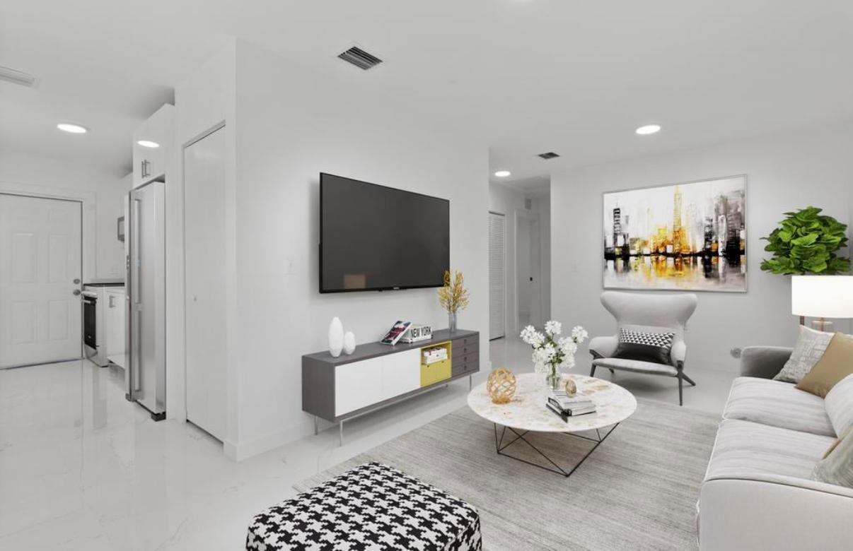 1101 NW 26TH, Miami FL 33127