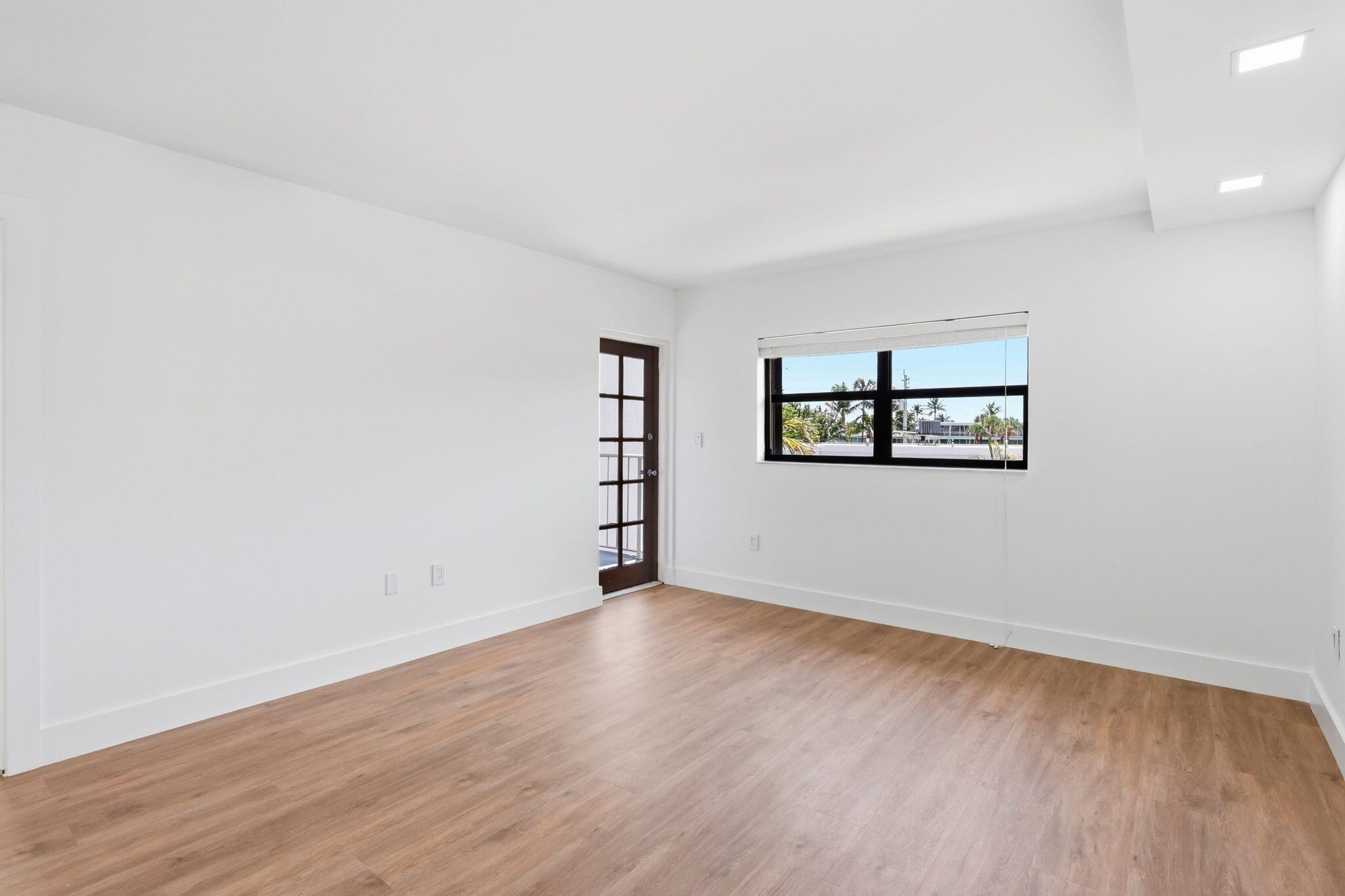 1222 Hillsboro Mile #15, Hillsboro Beach FL 33062