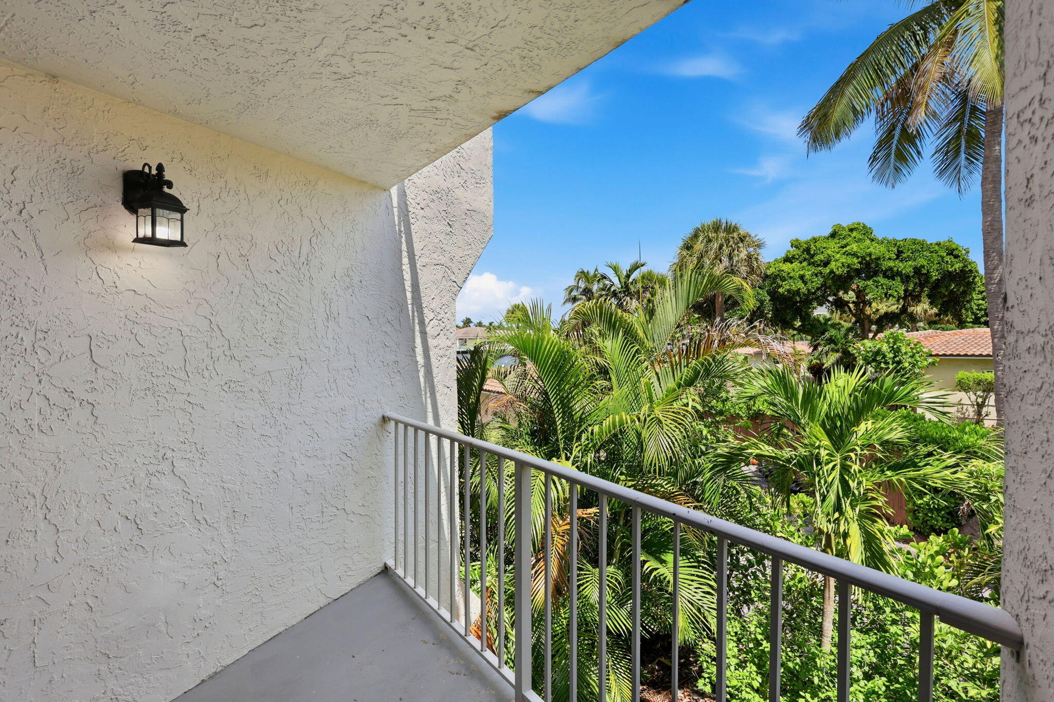 1222 Hillsboro Mile #15, Hillsboro Beach FL 33062