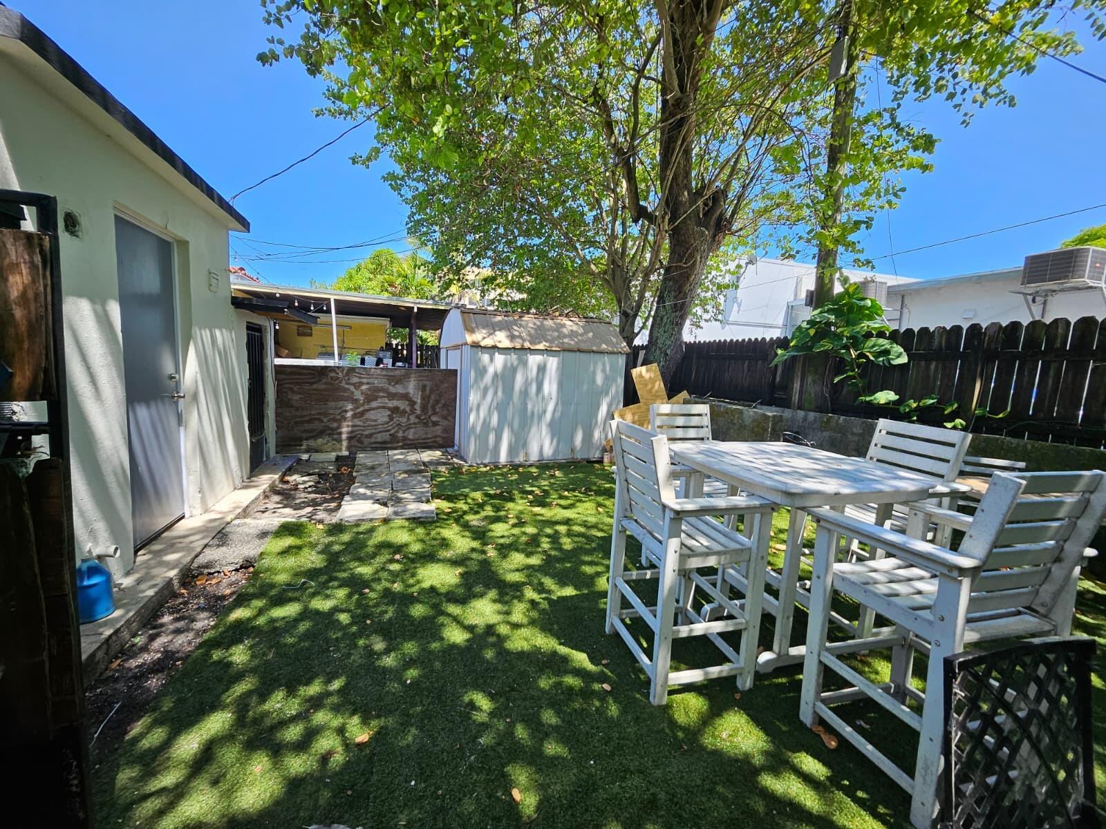 1732 SW 21st, Miami FL 33145