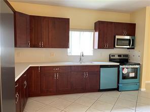 7612 NW 99TH, Tamarac FL 33321