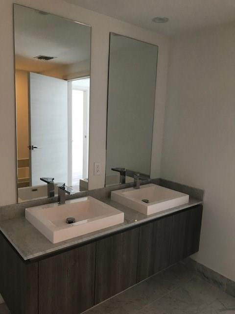 801 S Miami #1606, Miami FL 33130