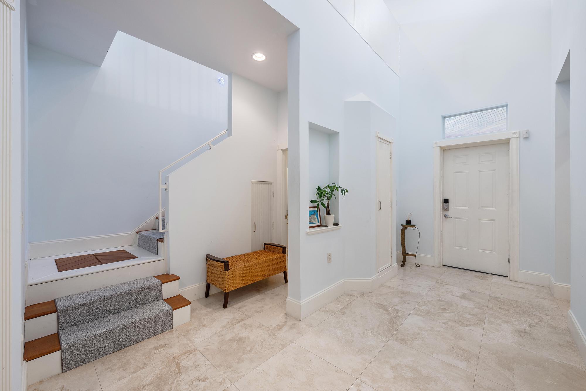 1121 Fairview, Singer Island FL 33404
